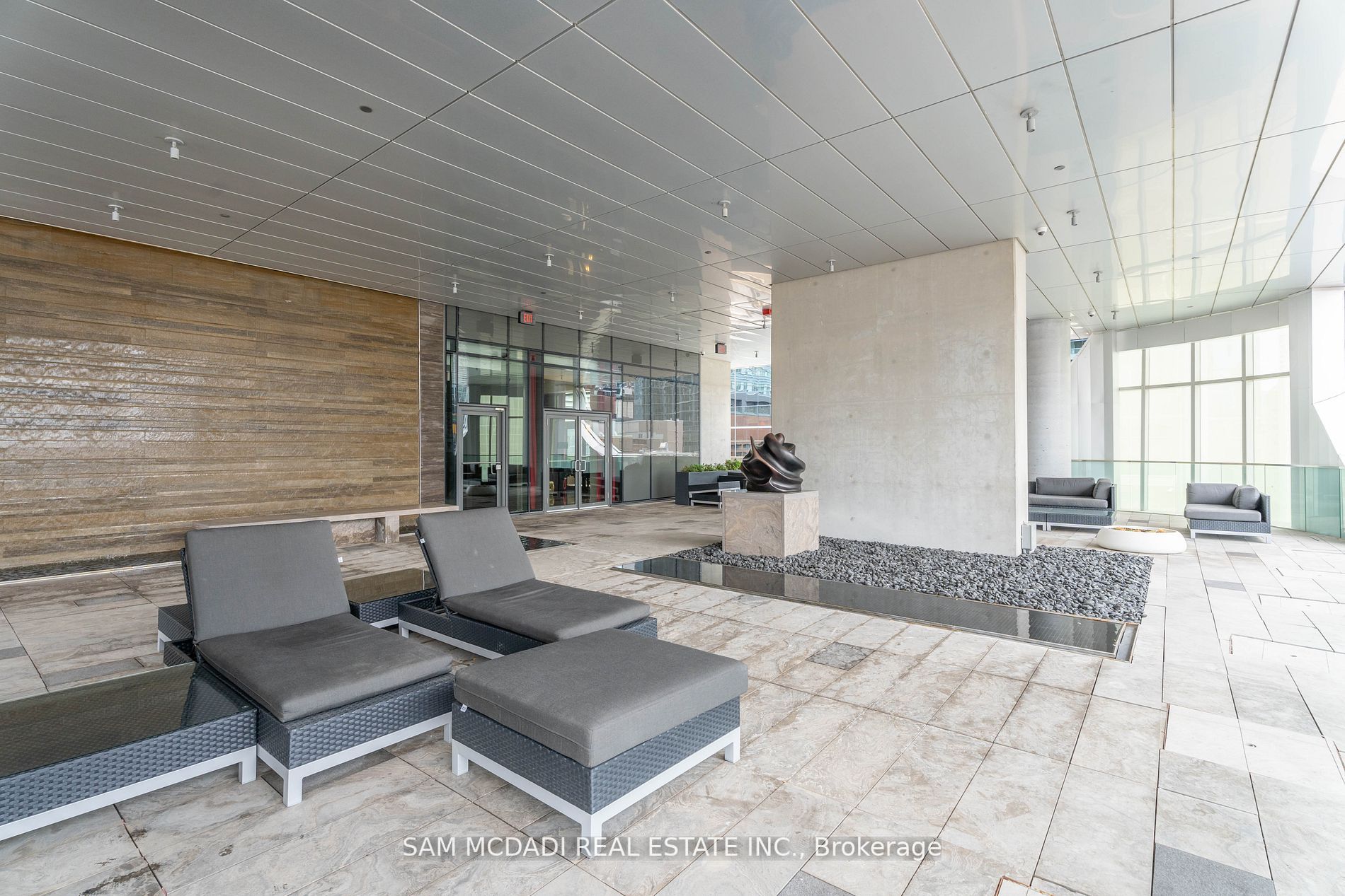 197 Yonge St, #5409