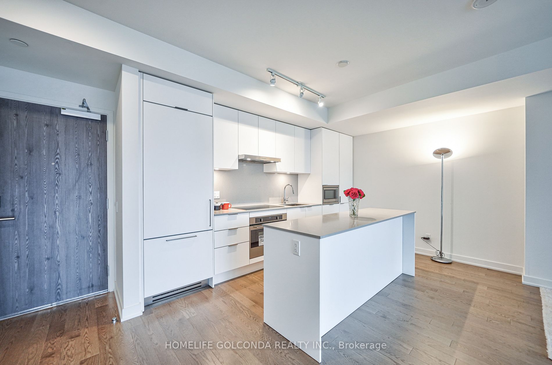 20 Lombard St, #3804