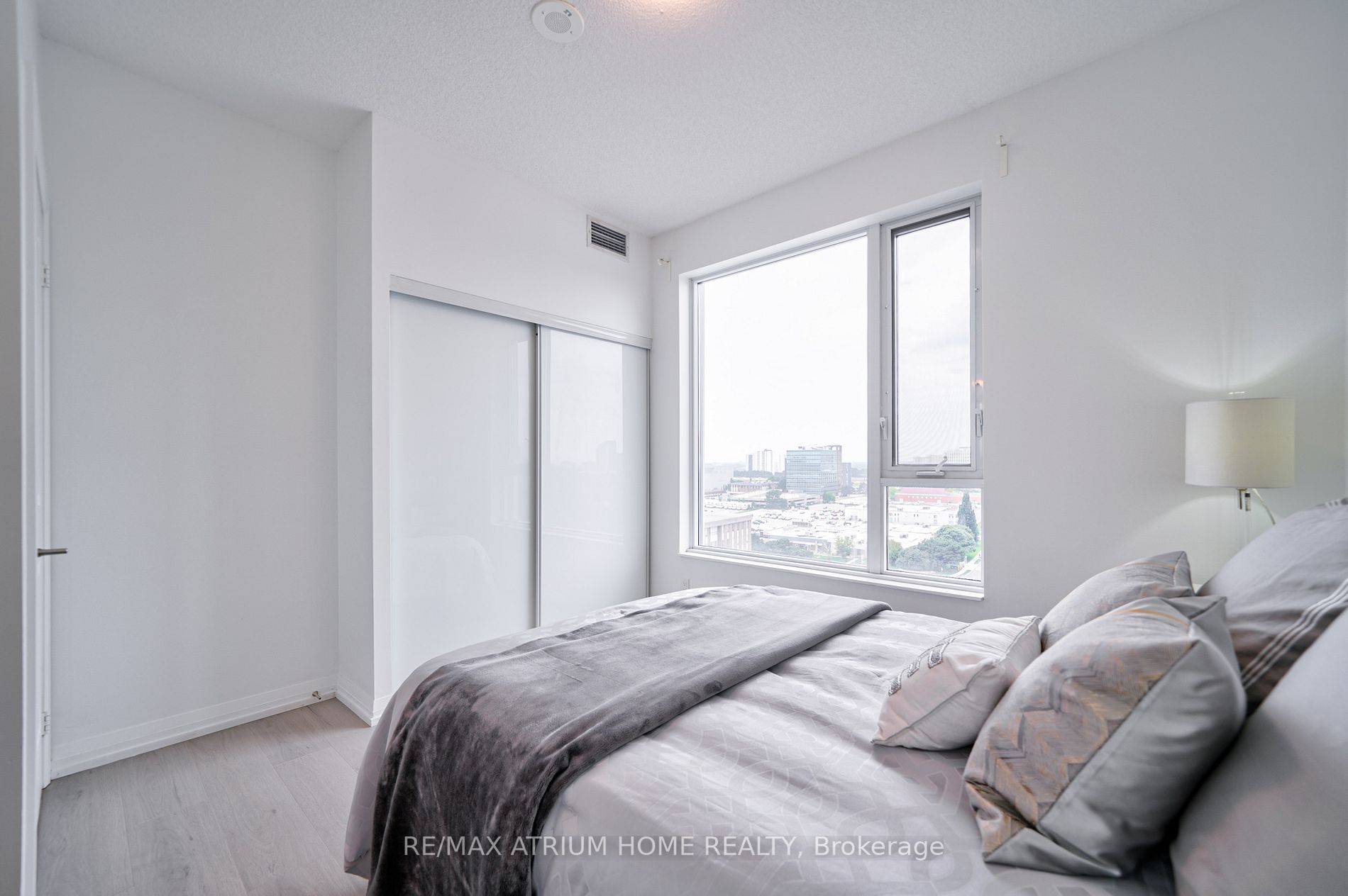 50 Ann O'reilly Rd, #1111
