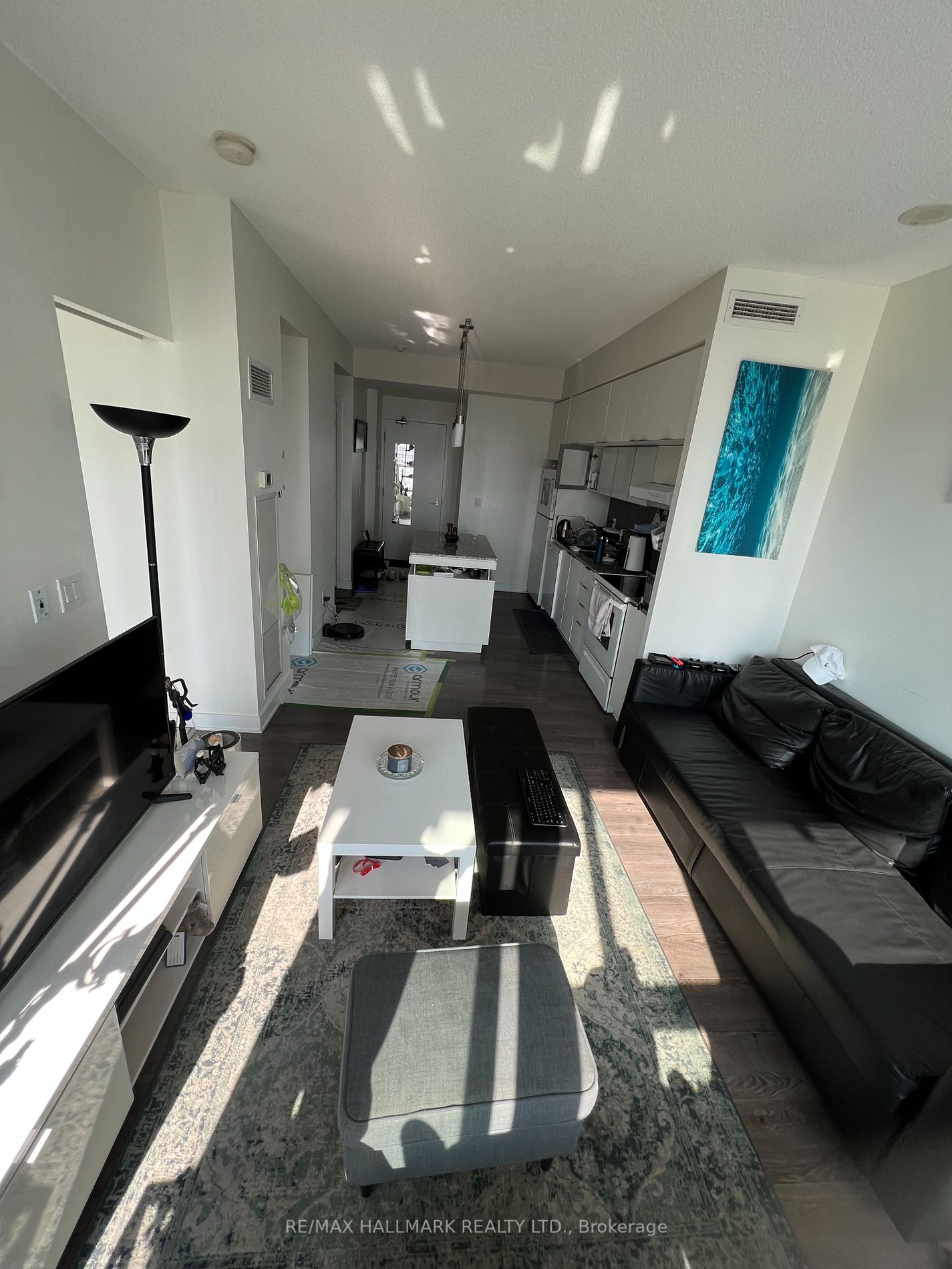 110 Charles St E, #2905