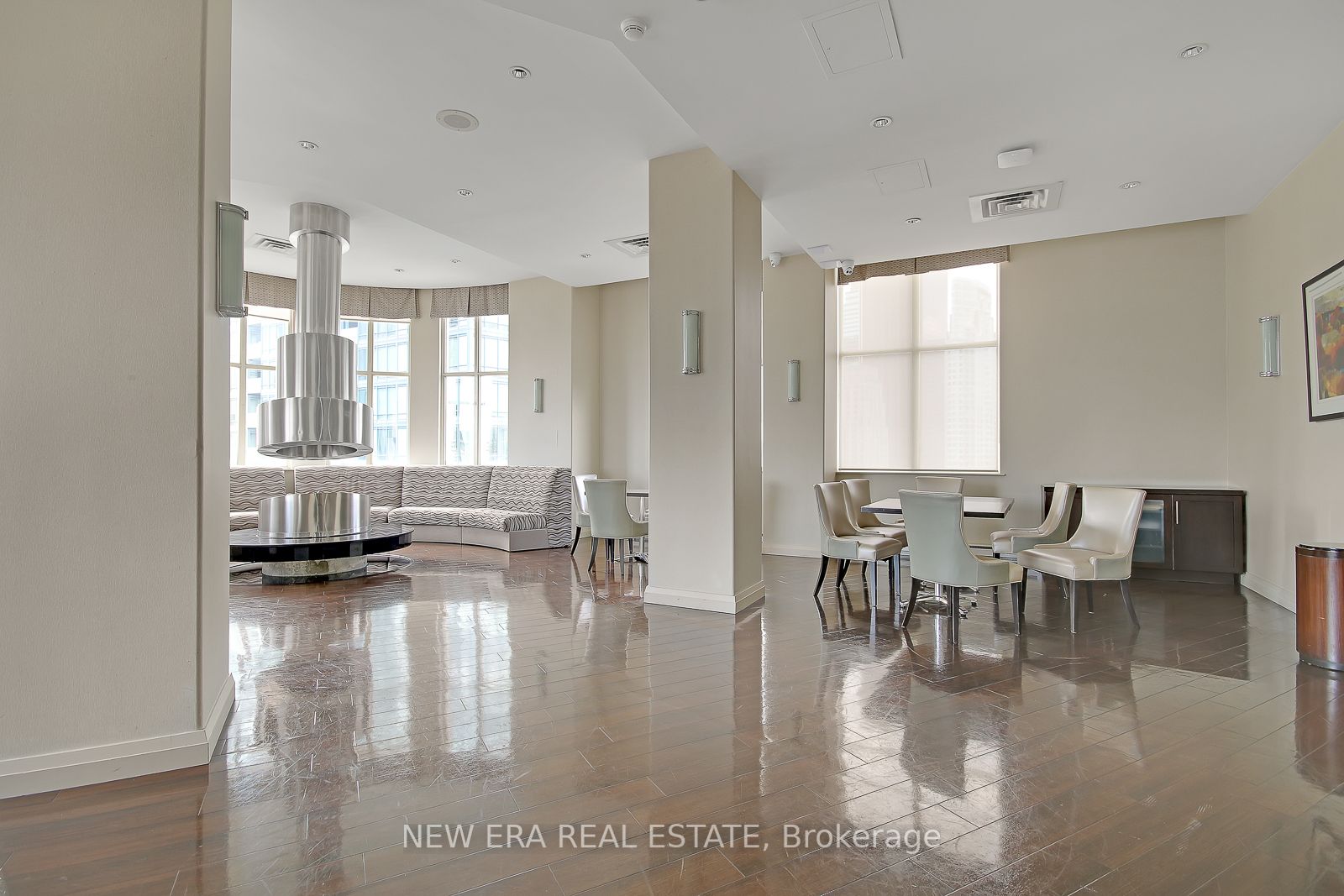 25 The Esplanade, #1706