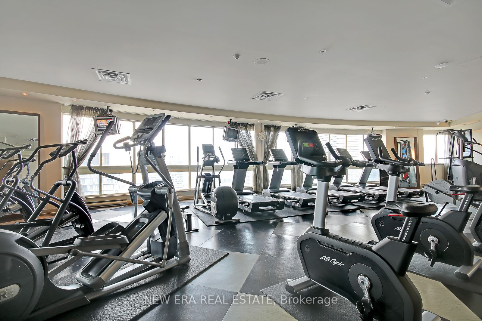 25 The Esplanade, #1706