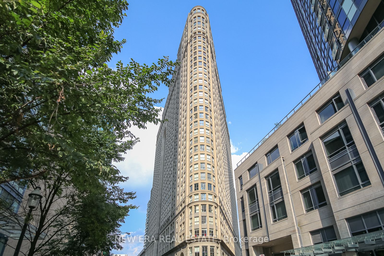 25 The Esplanade, #1706