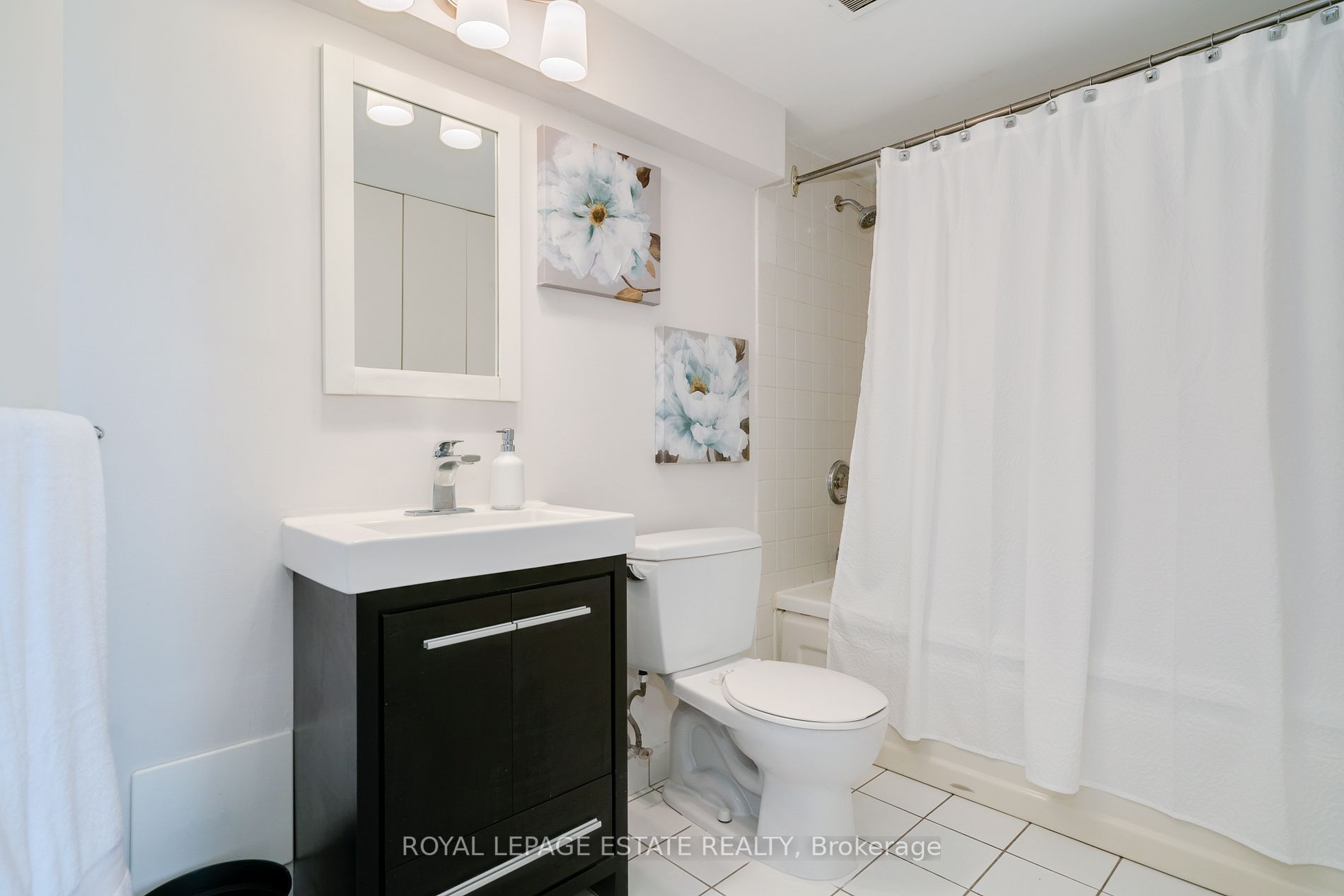 1055 Bay Street, #205
