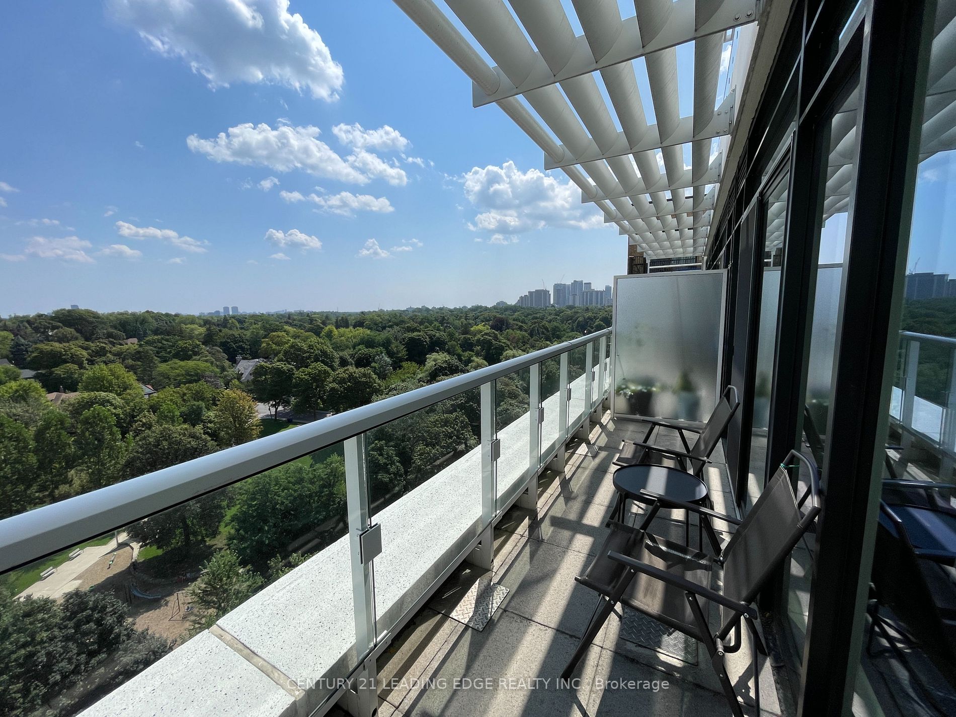 3018 Yonge St, #1111