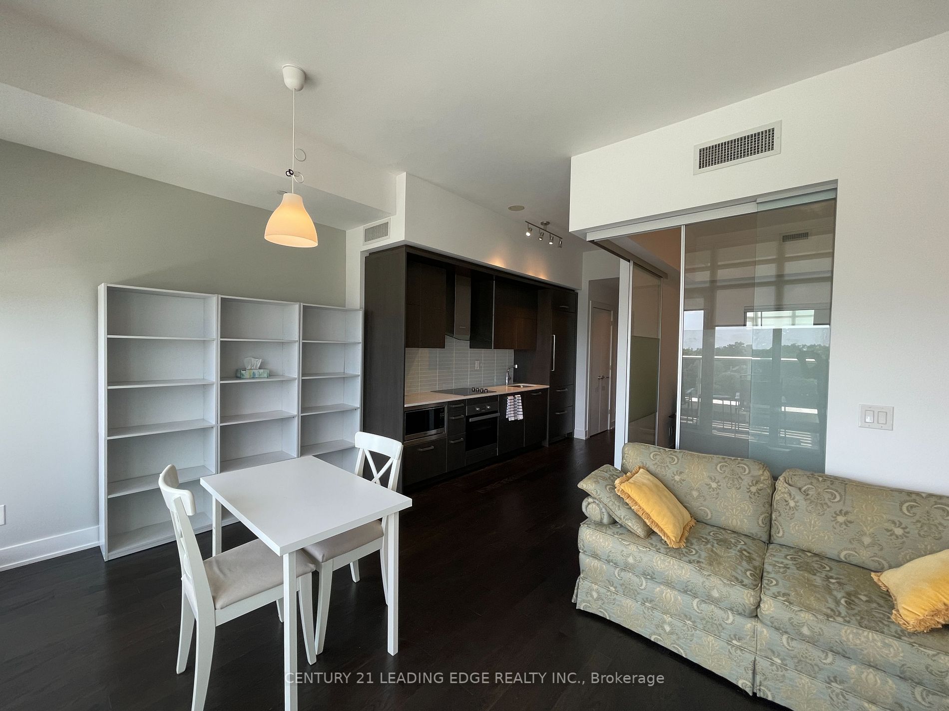 3018 Yonge St, #1111