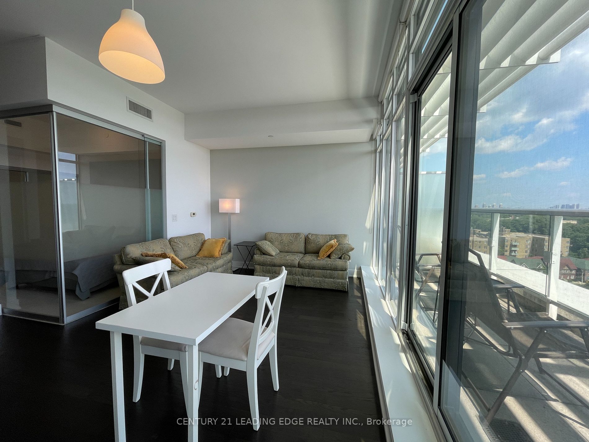 3018 Yonge St, #1111