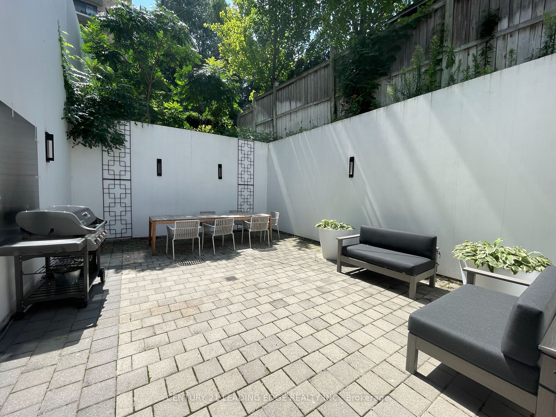 3018 Yonge St, #1111