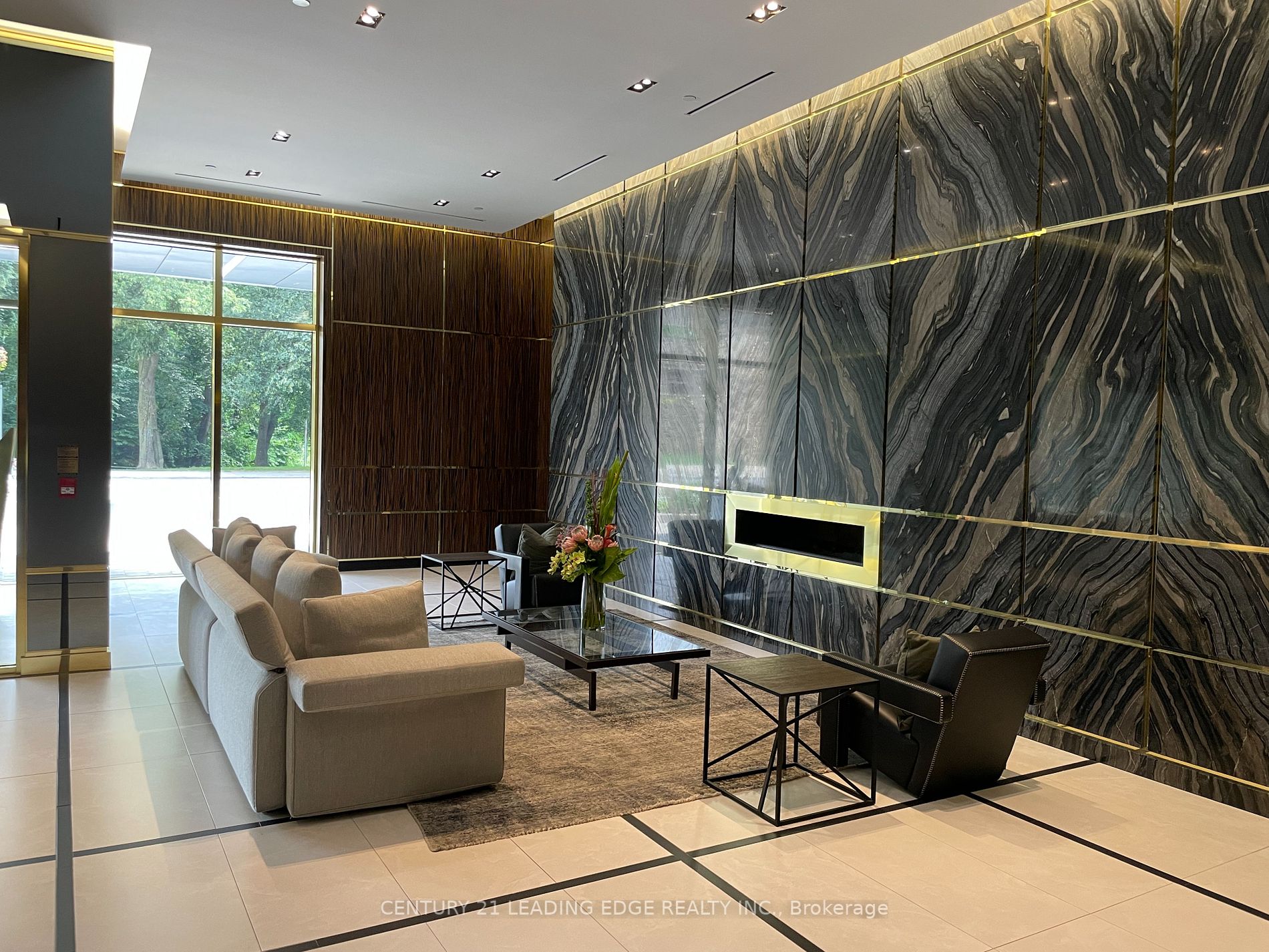3018 Yonge St, #1111