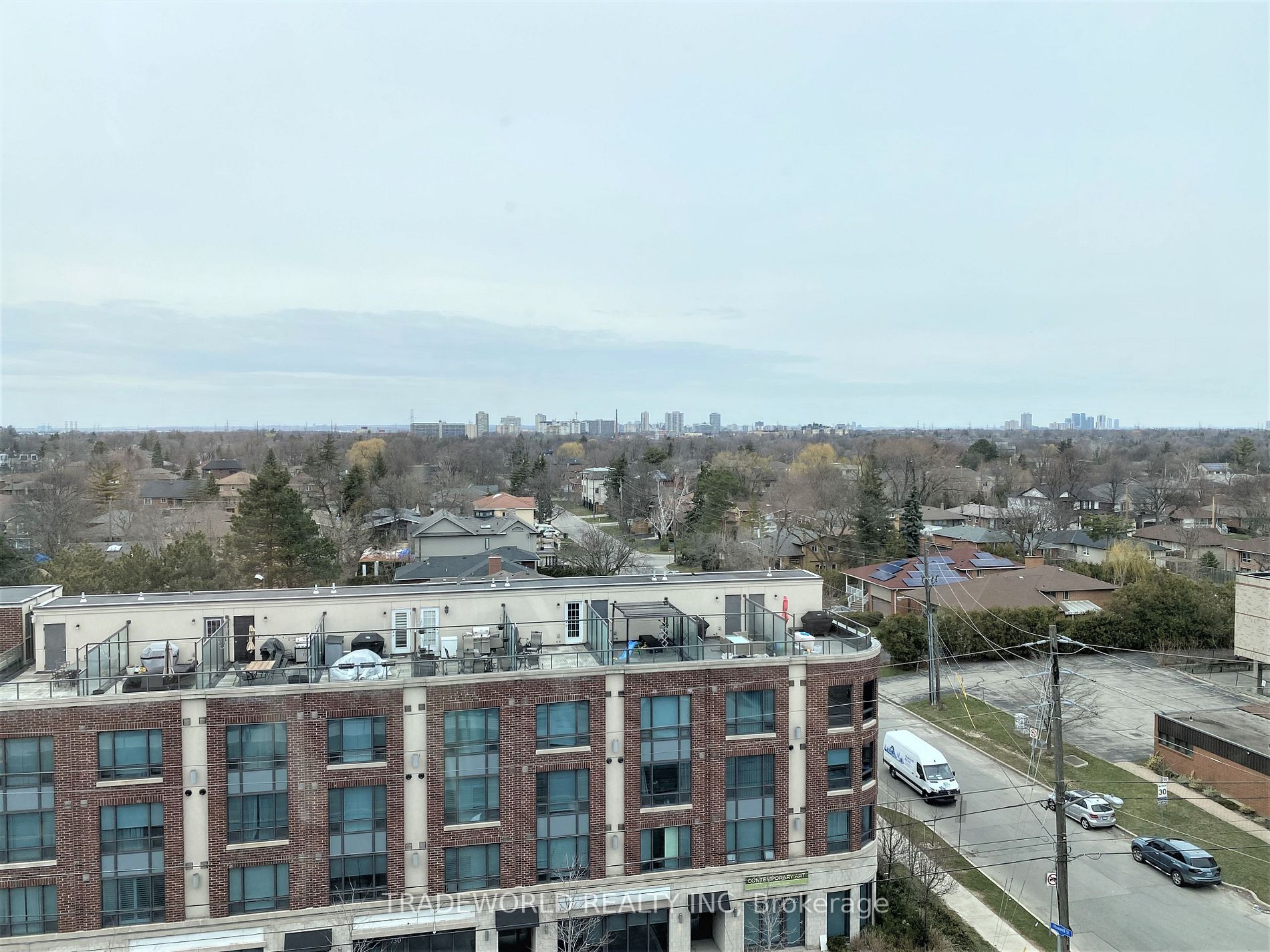 741 Sheppard Ave W, #806