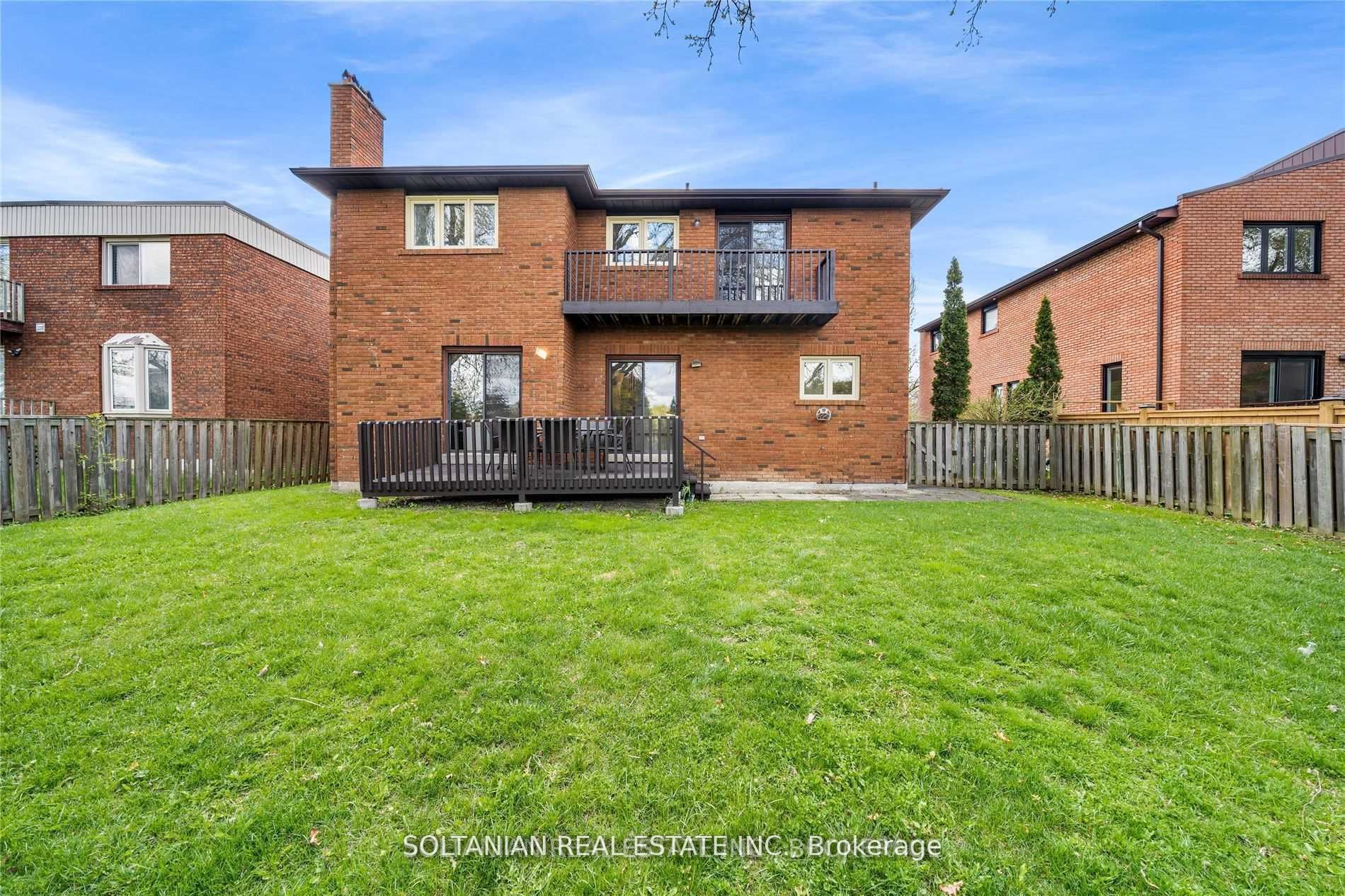 46 Garnier Crt