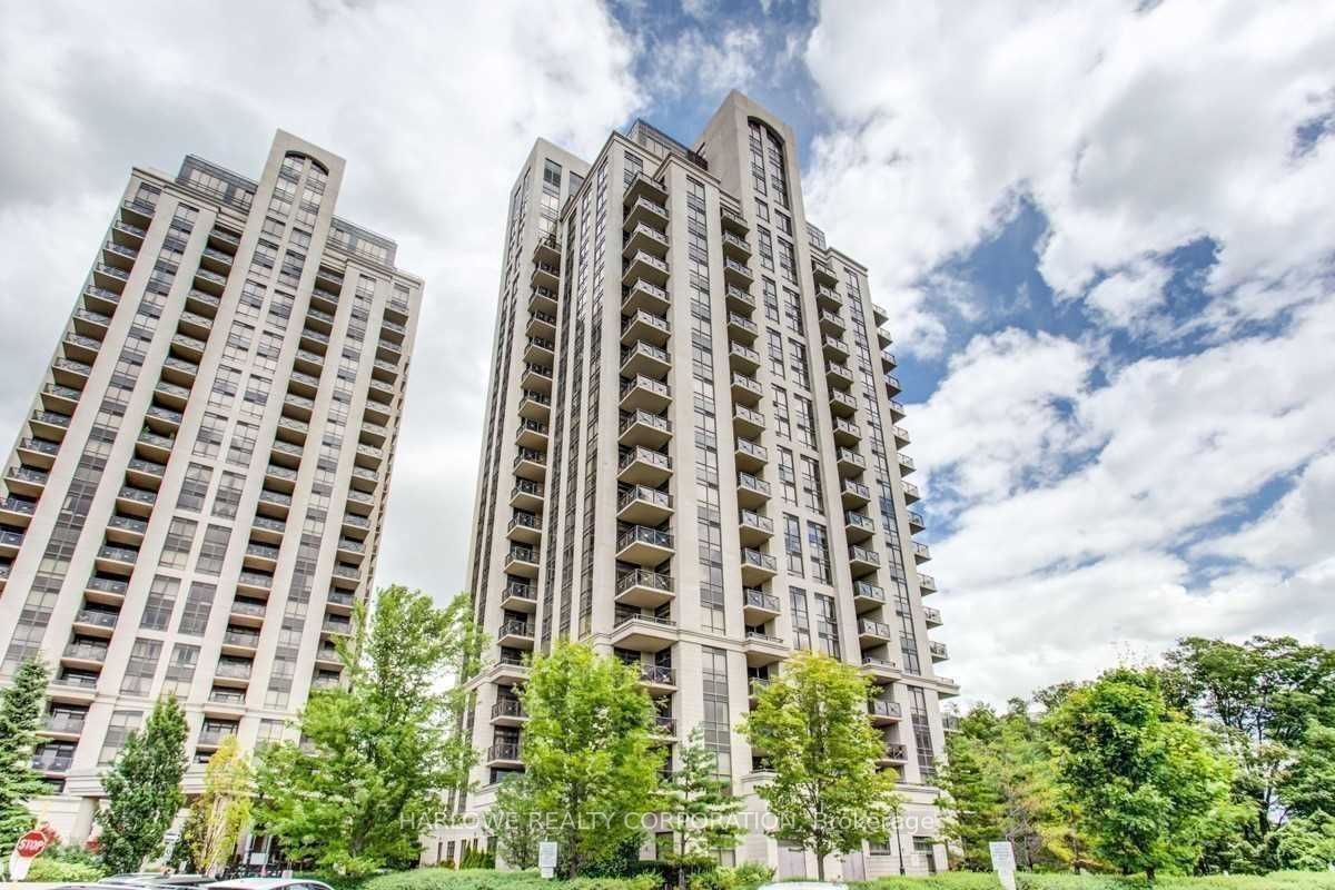 135 Wynford Dr, #706