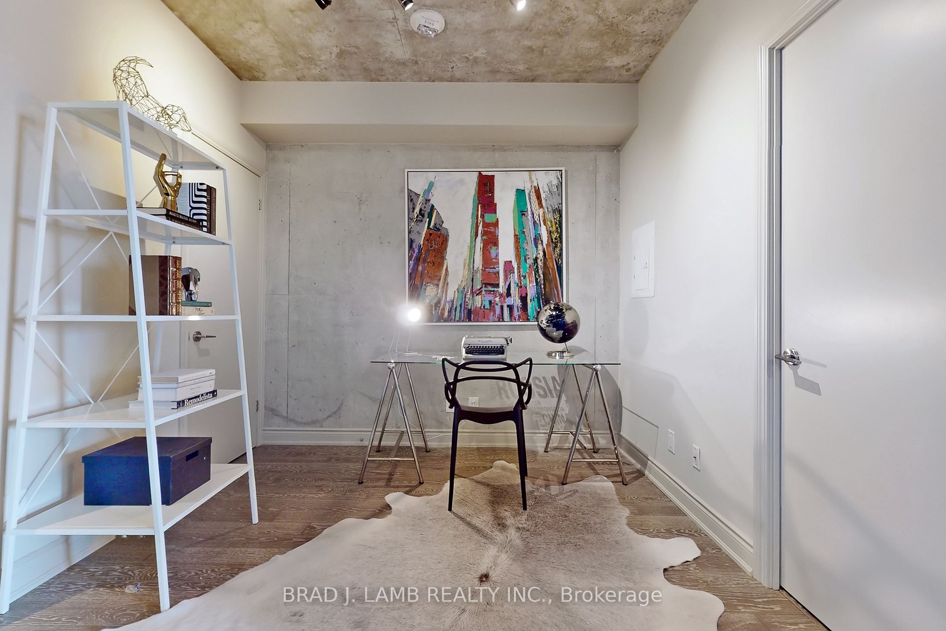 608 Richmond St W, #520