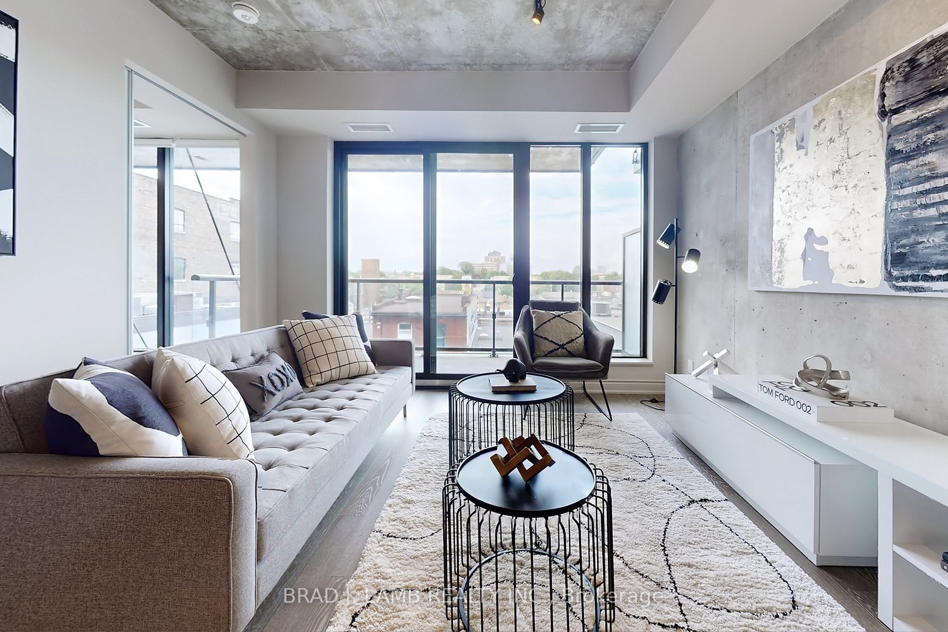 608 Richmond St W, #520