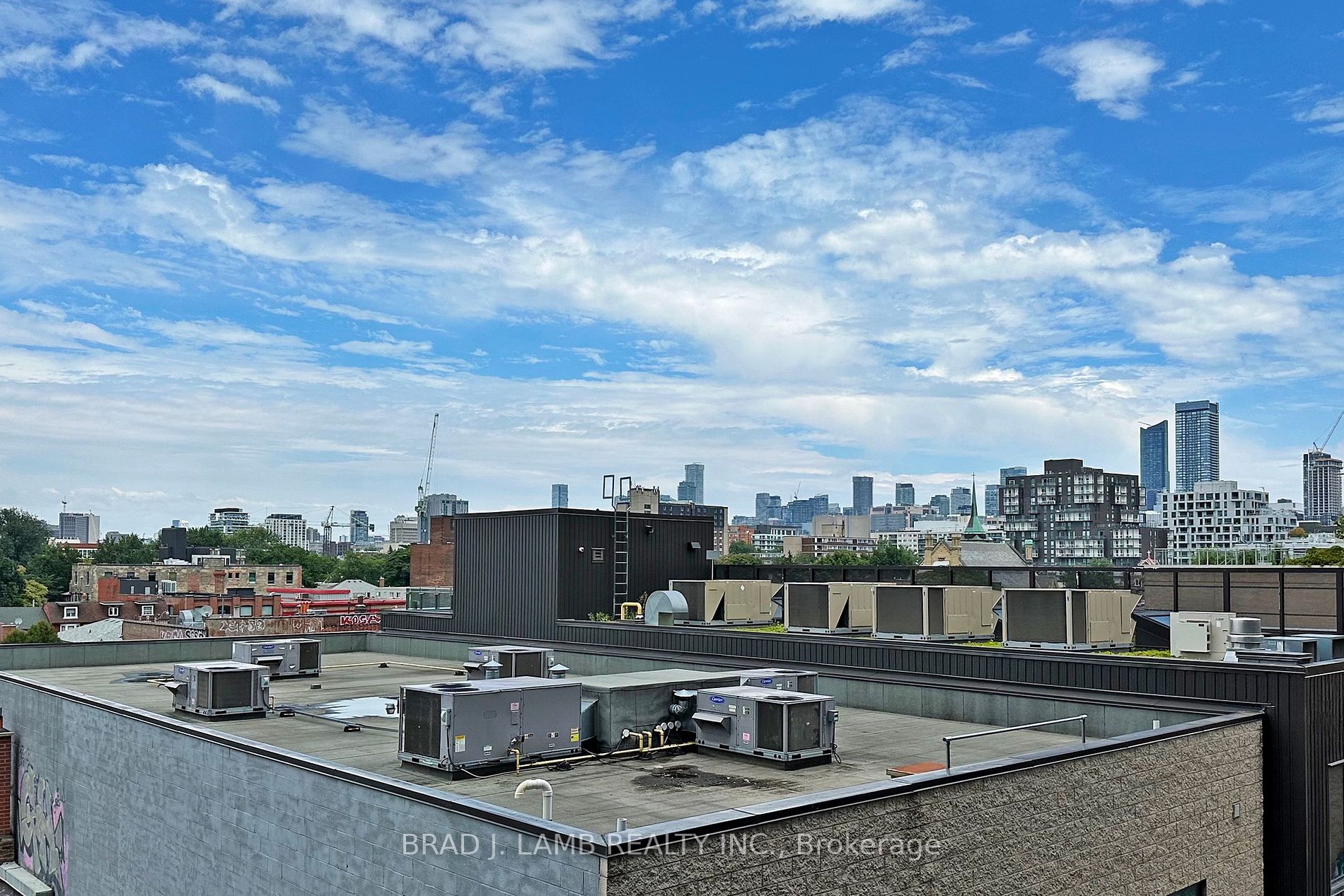 608 Richmond St W, #520