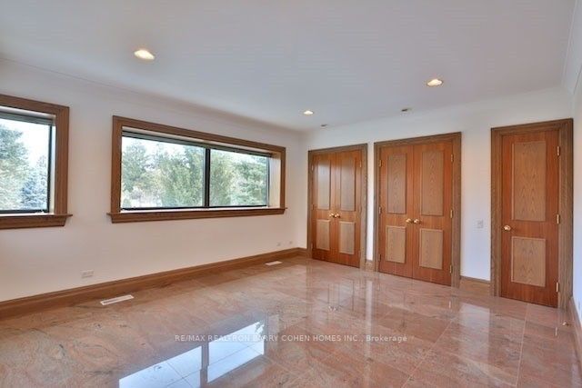 23 Bayview Ridge