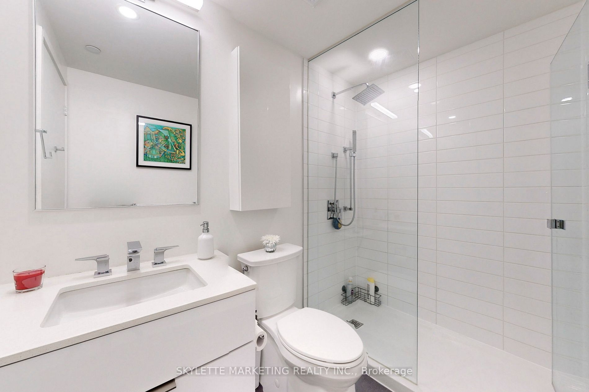 25 Richmond St E, #1105