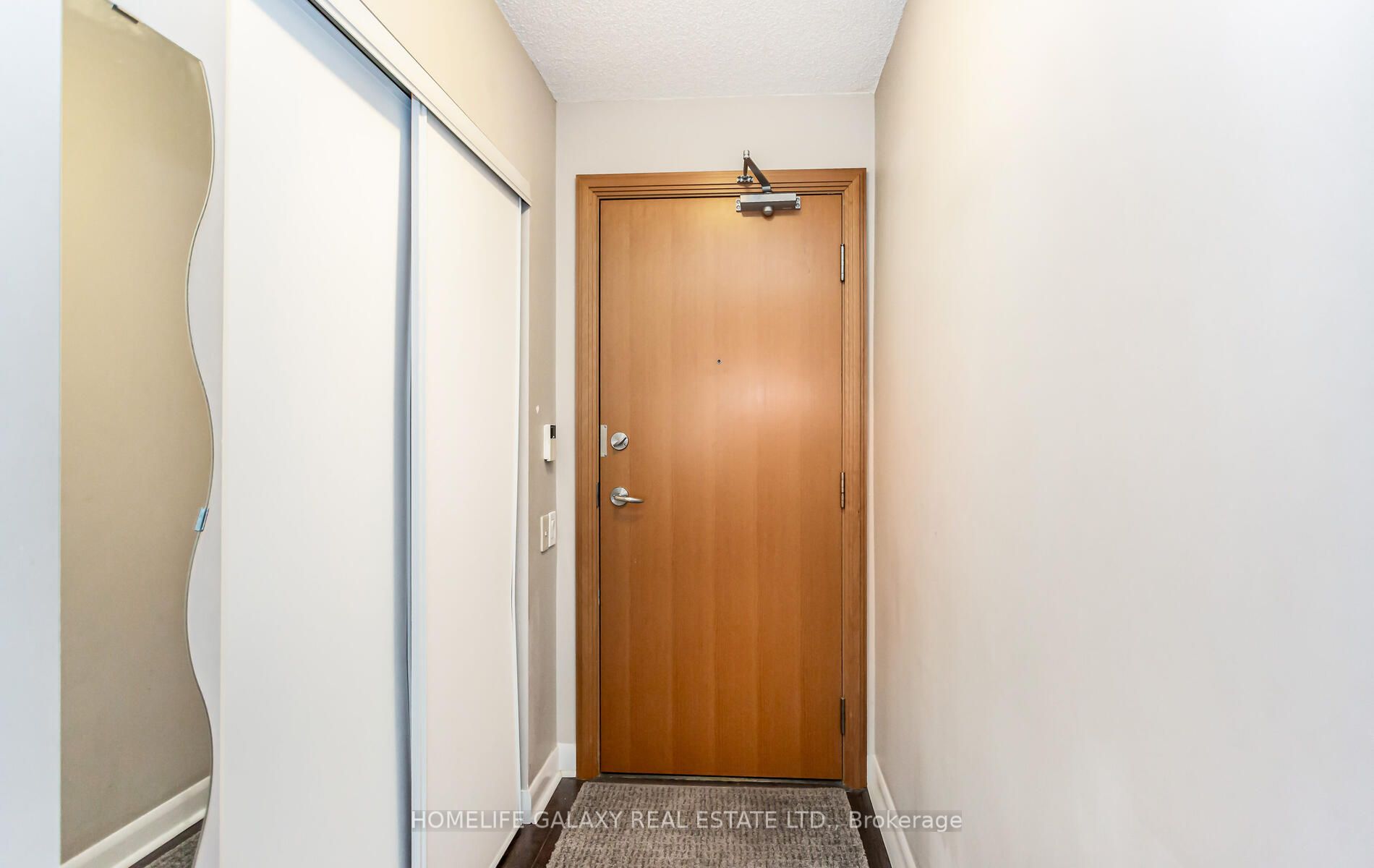 Listing C6736376 - Large Photo # 11