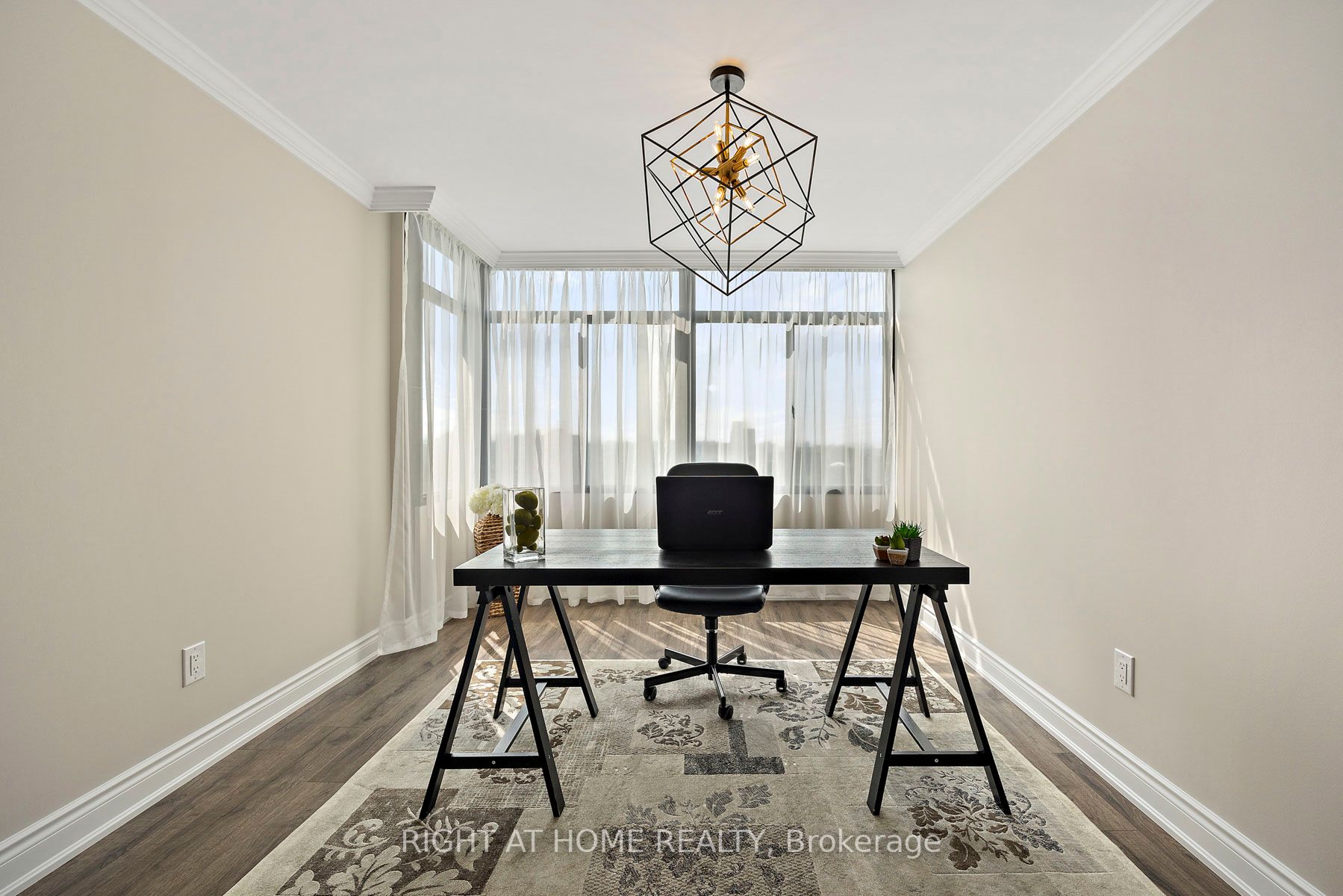 1555 Finch Avenue E, #1605