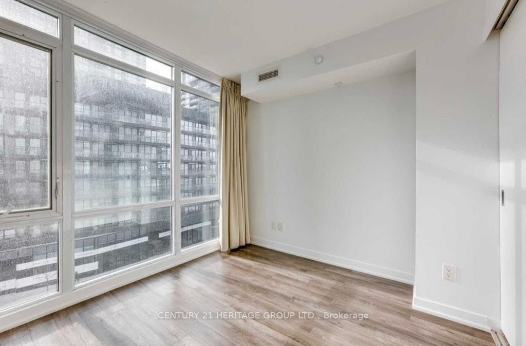 170 Fort York Blvd, #509