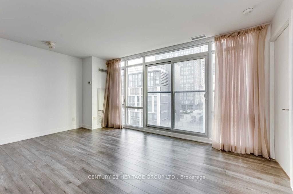 170 Fort York Blvd, #509