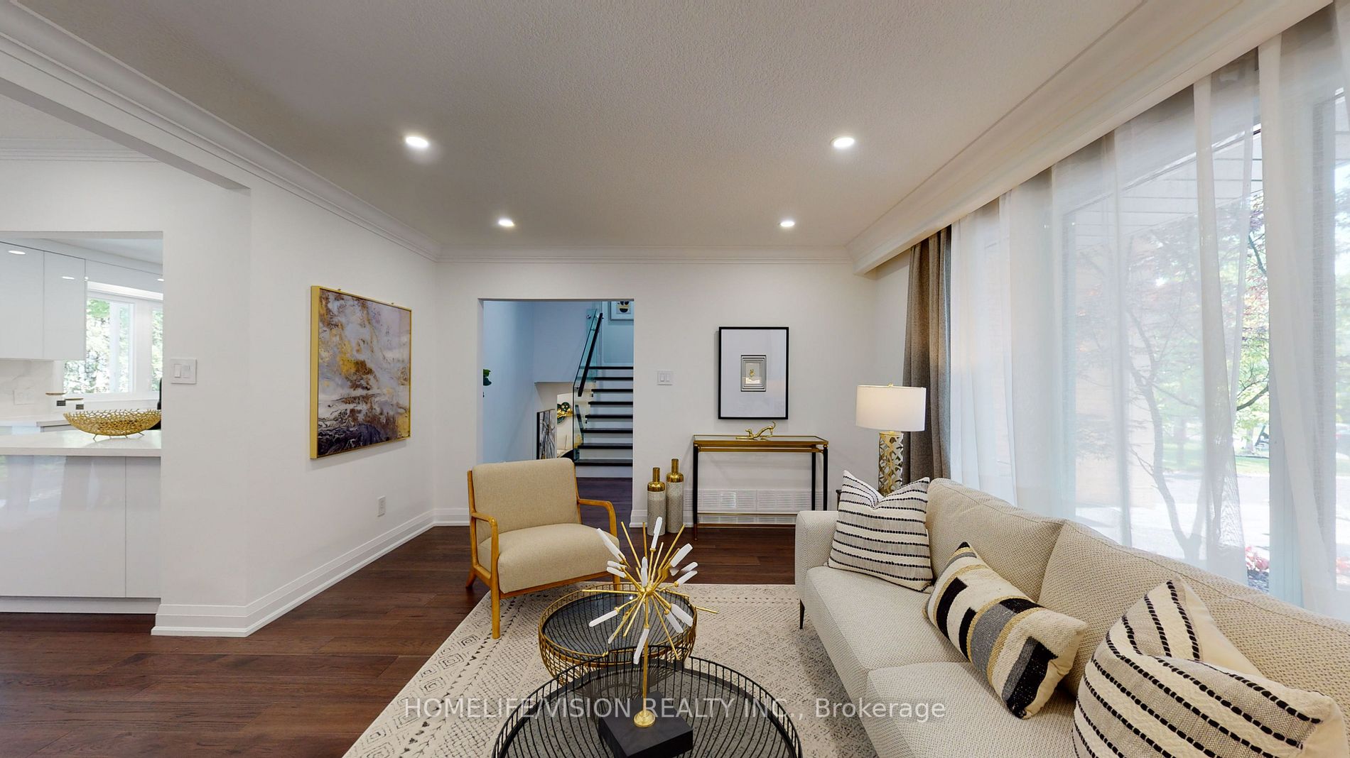 12 Flaremore Cres