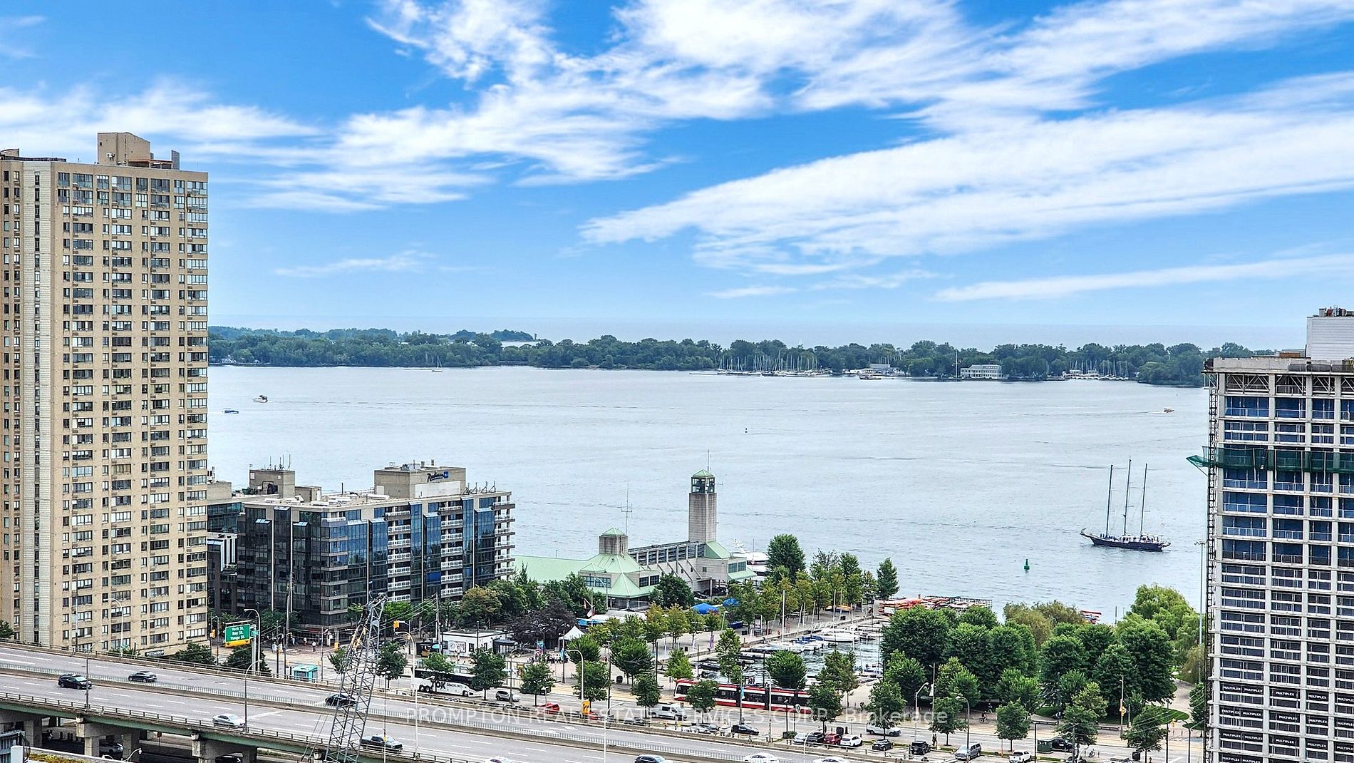 81 Navy Wharf Crt, #2503