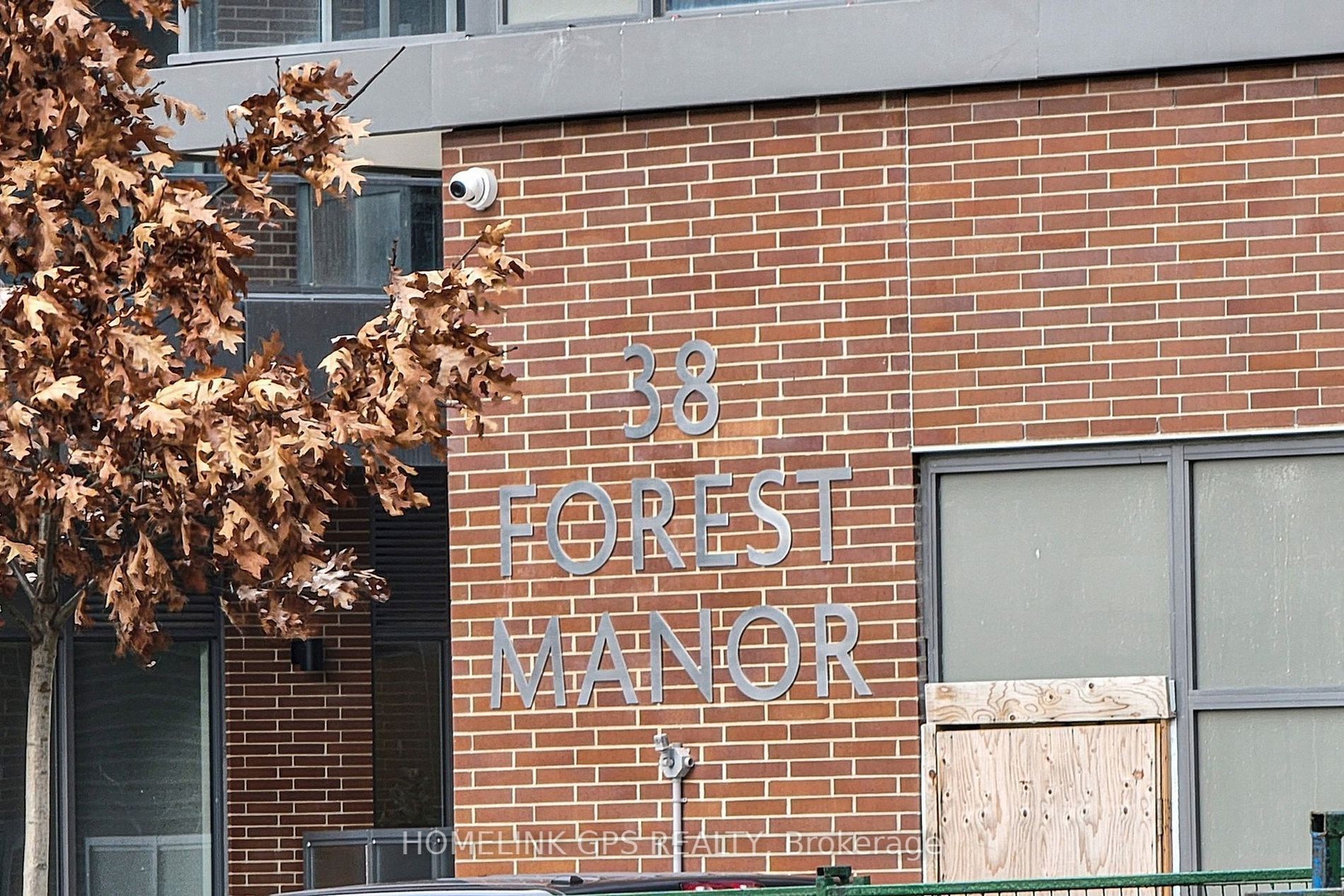 38 Forest Manor Rd, #1106