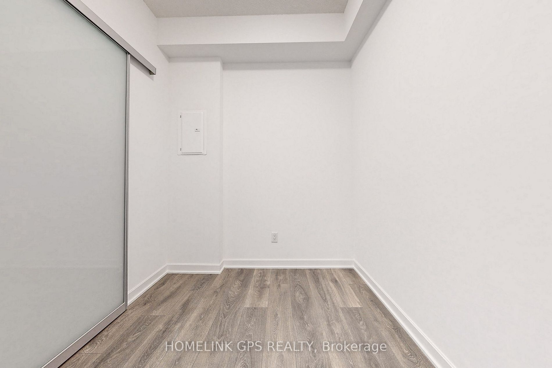 38 Forest Manor Rd, #1106