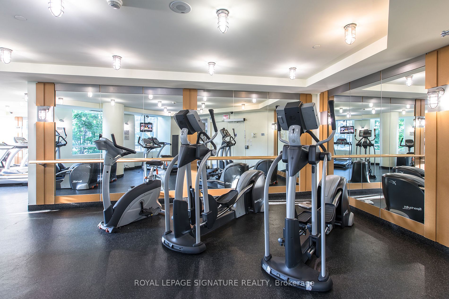 361 Front St W, #328