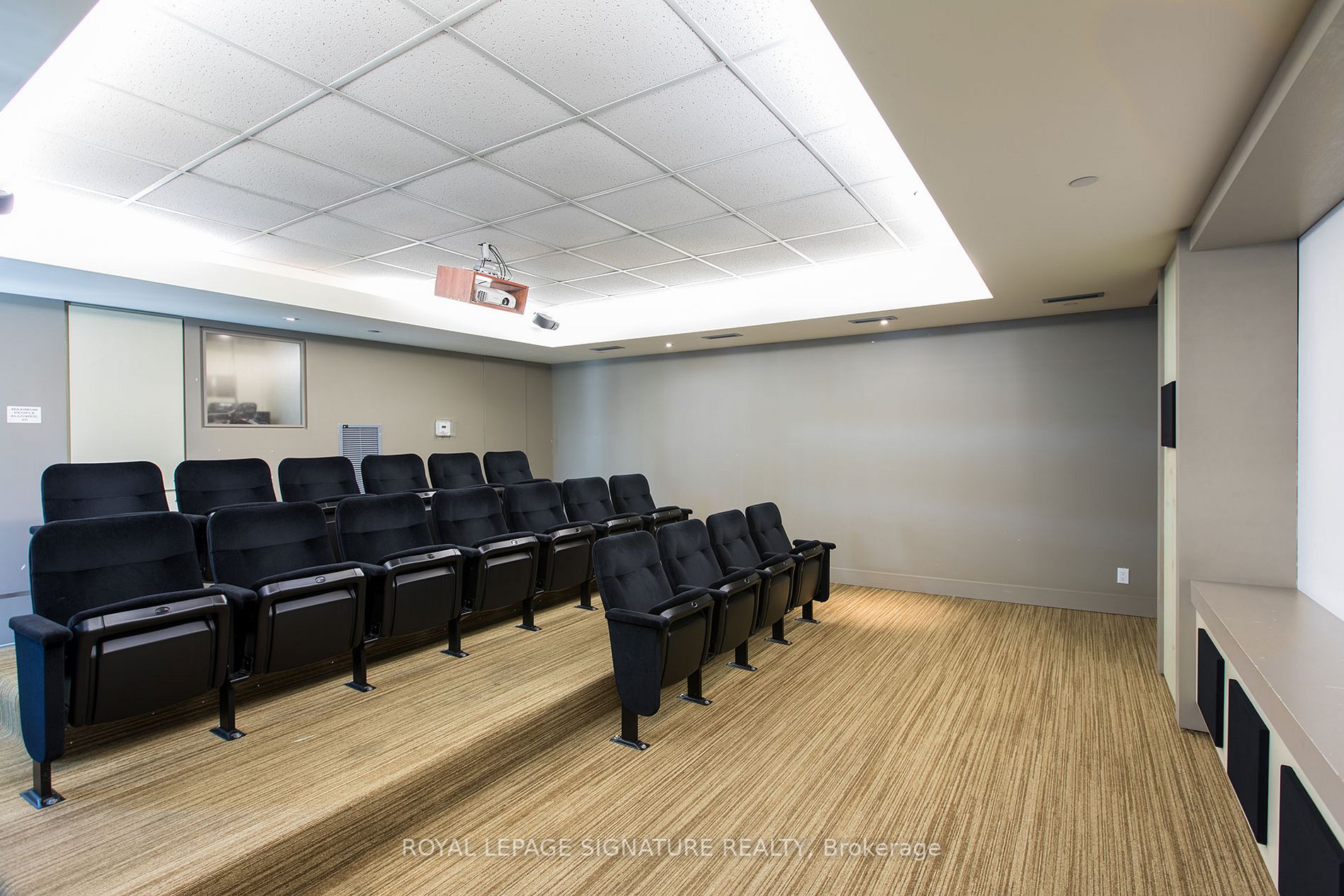 361 Front St W, #328