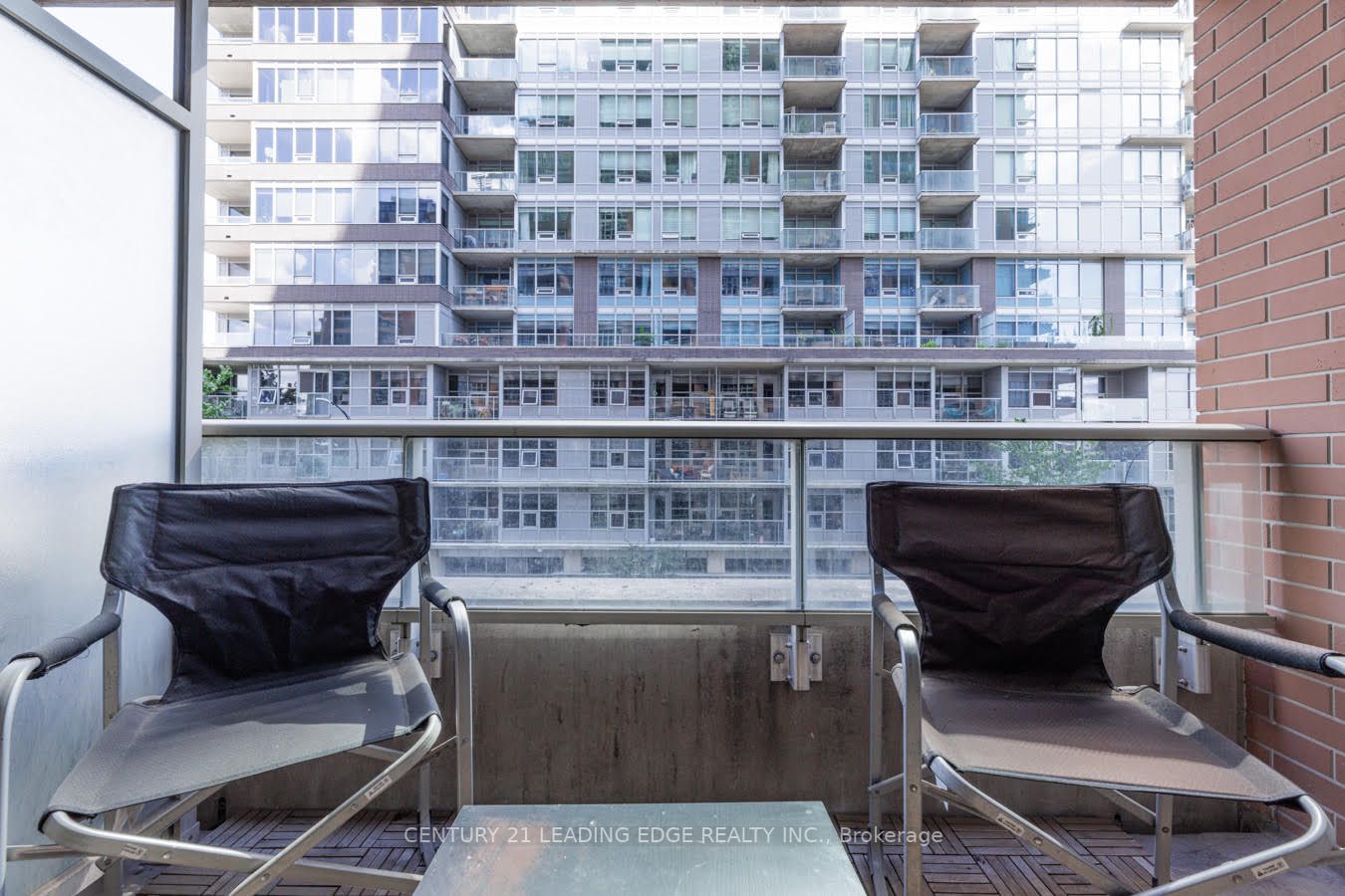65 East Liberty St, #418