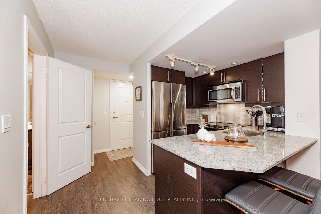 65 East Liberty St, #418