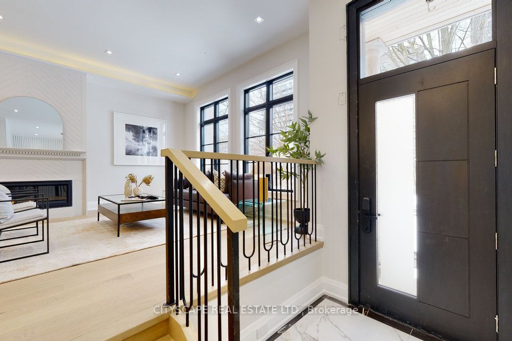 81A Oriole Rd