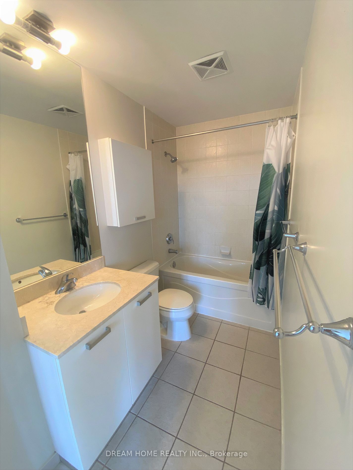 38 Grenville St, #3806