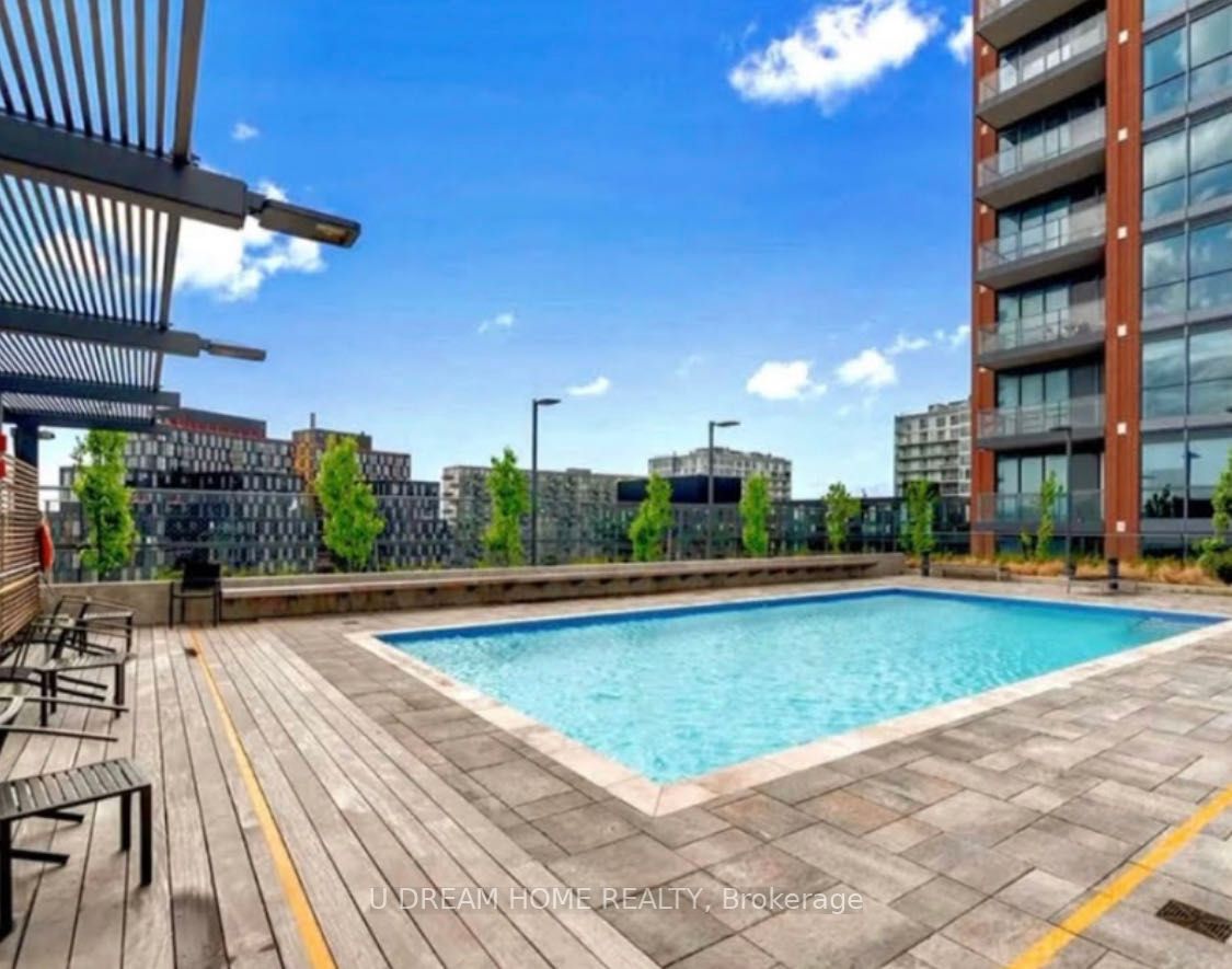 31 Tippett Rd, #636