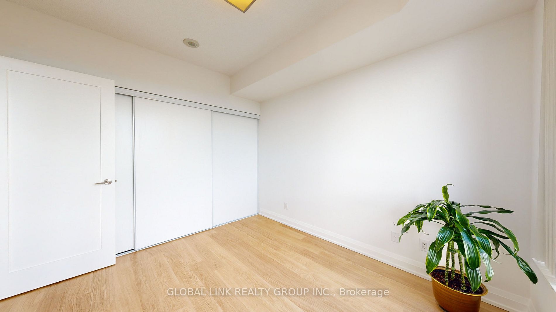 5 sheppard Avenue E, #3321