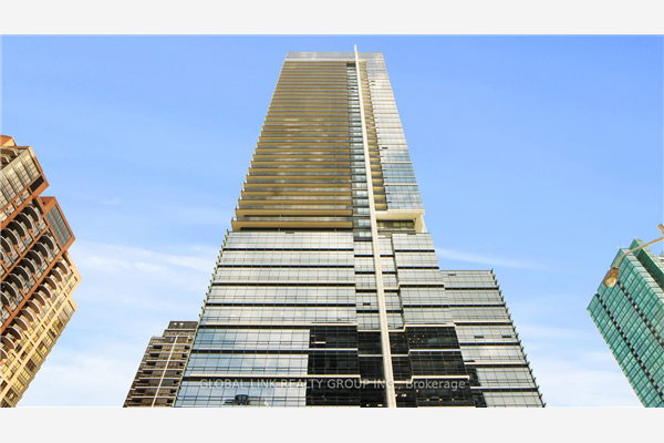 5 Sheppard Ave E, Toronto