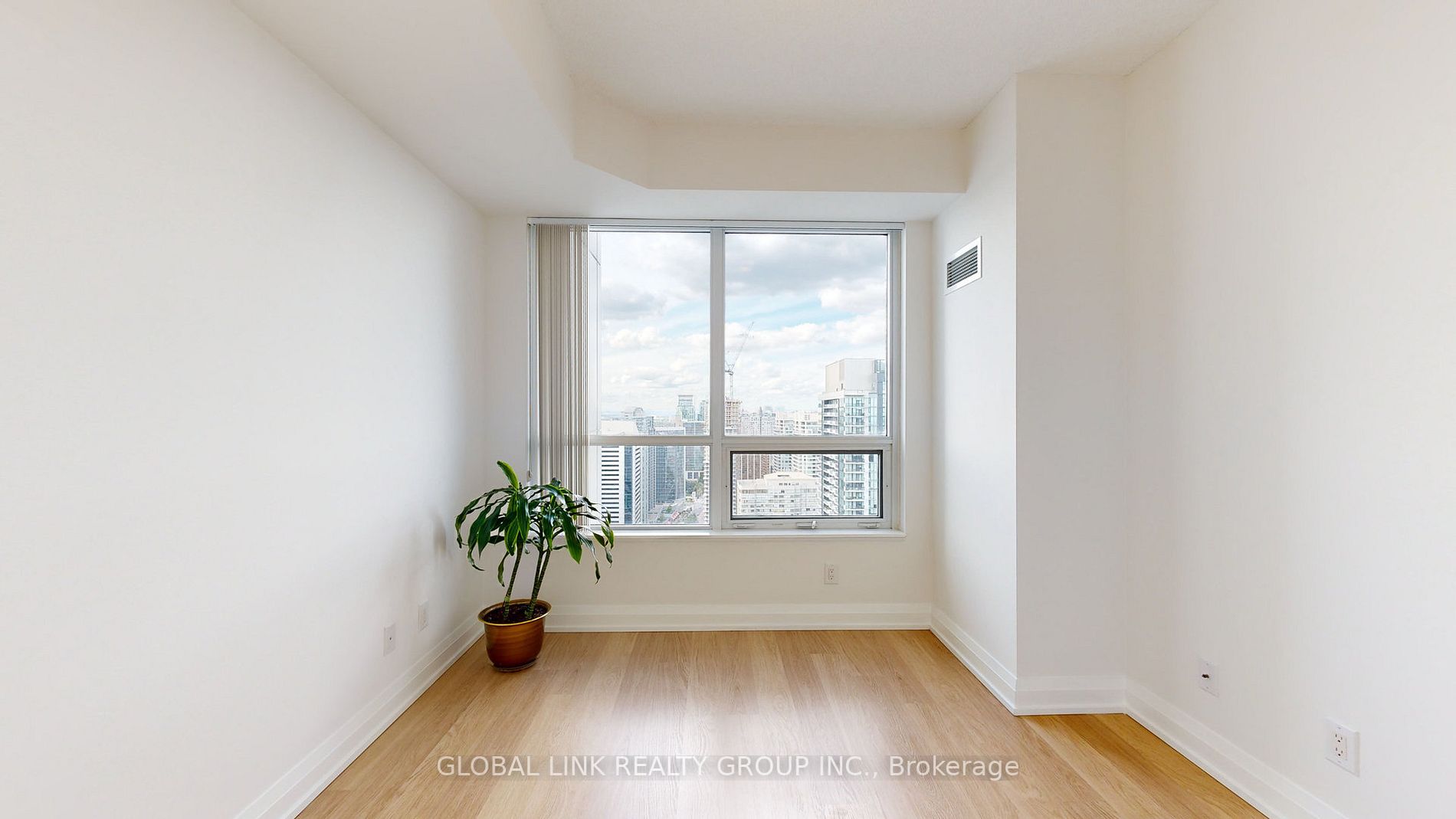 5 sheppard Avenue E, #3321