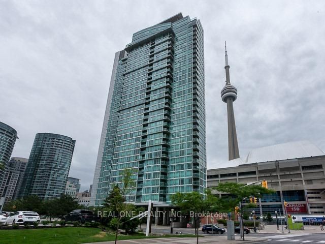 81 Navy Wharf Crt, #1212