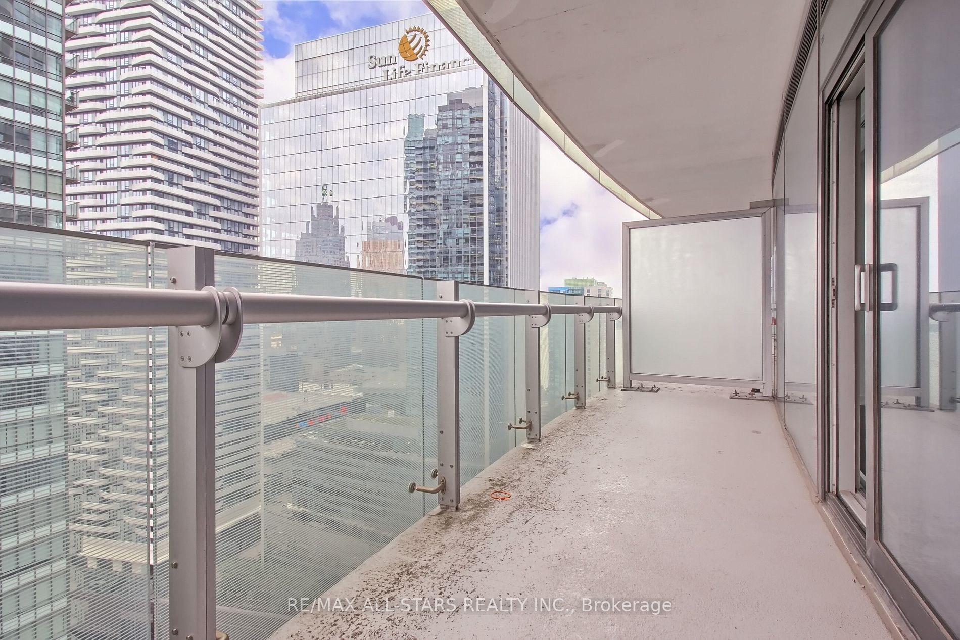 14 York St, #2712