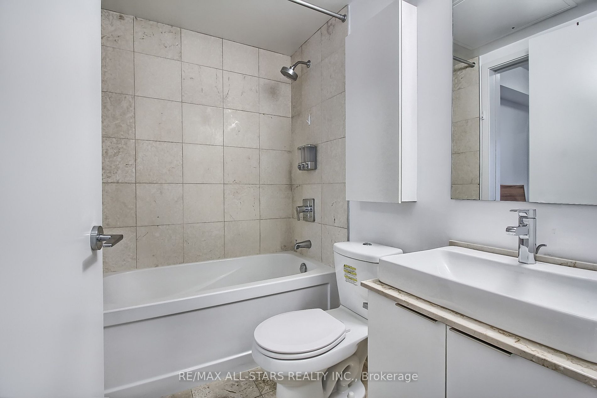 14 York St, #2712