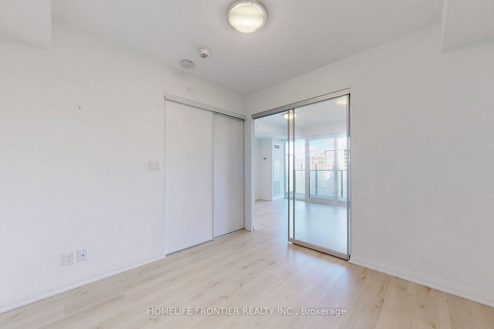 99 Foxbar Rd, #1007