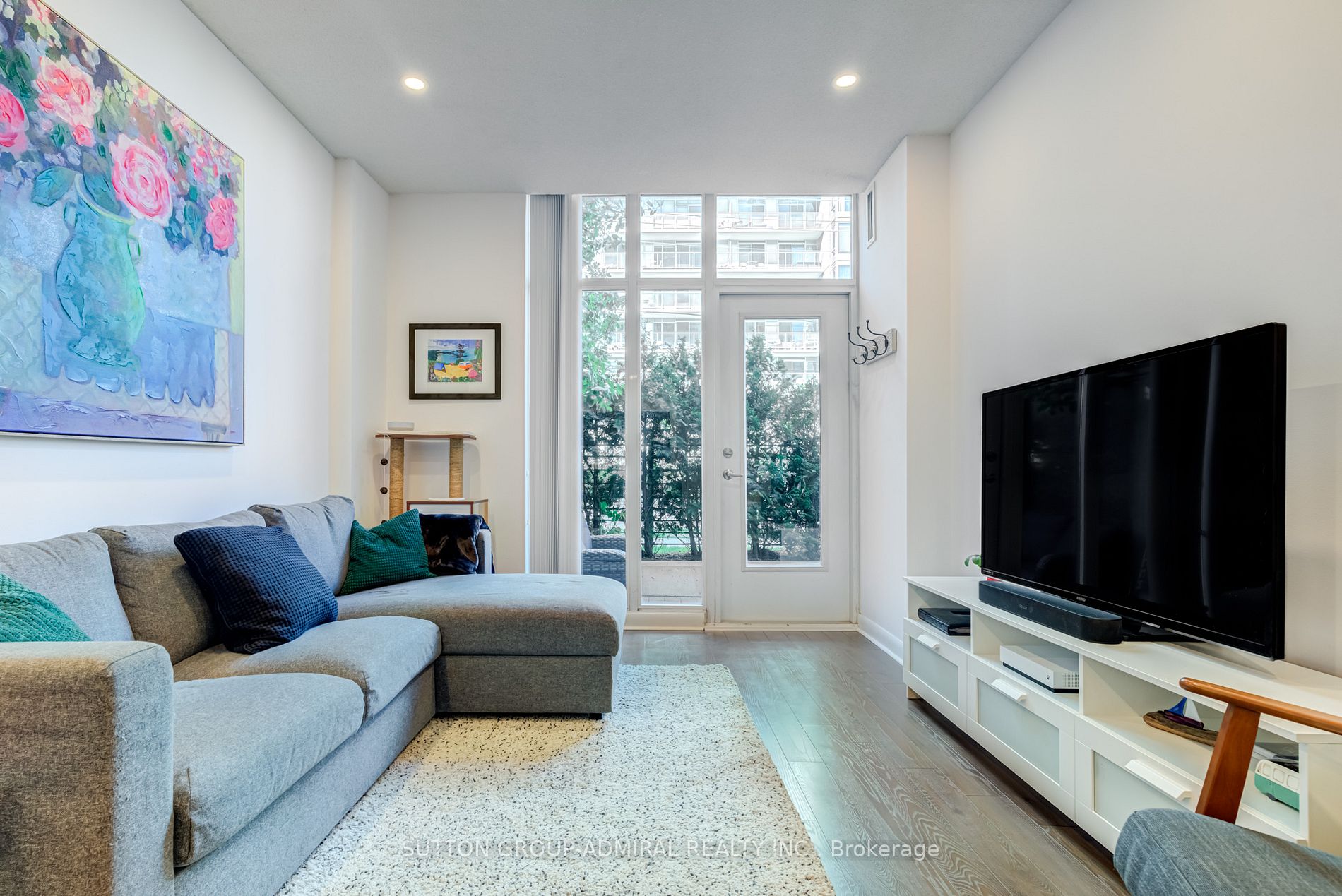 525 Wilson Ave, #131