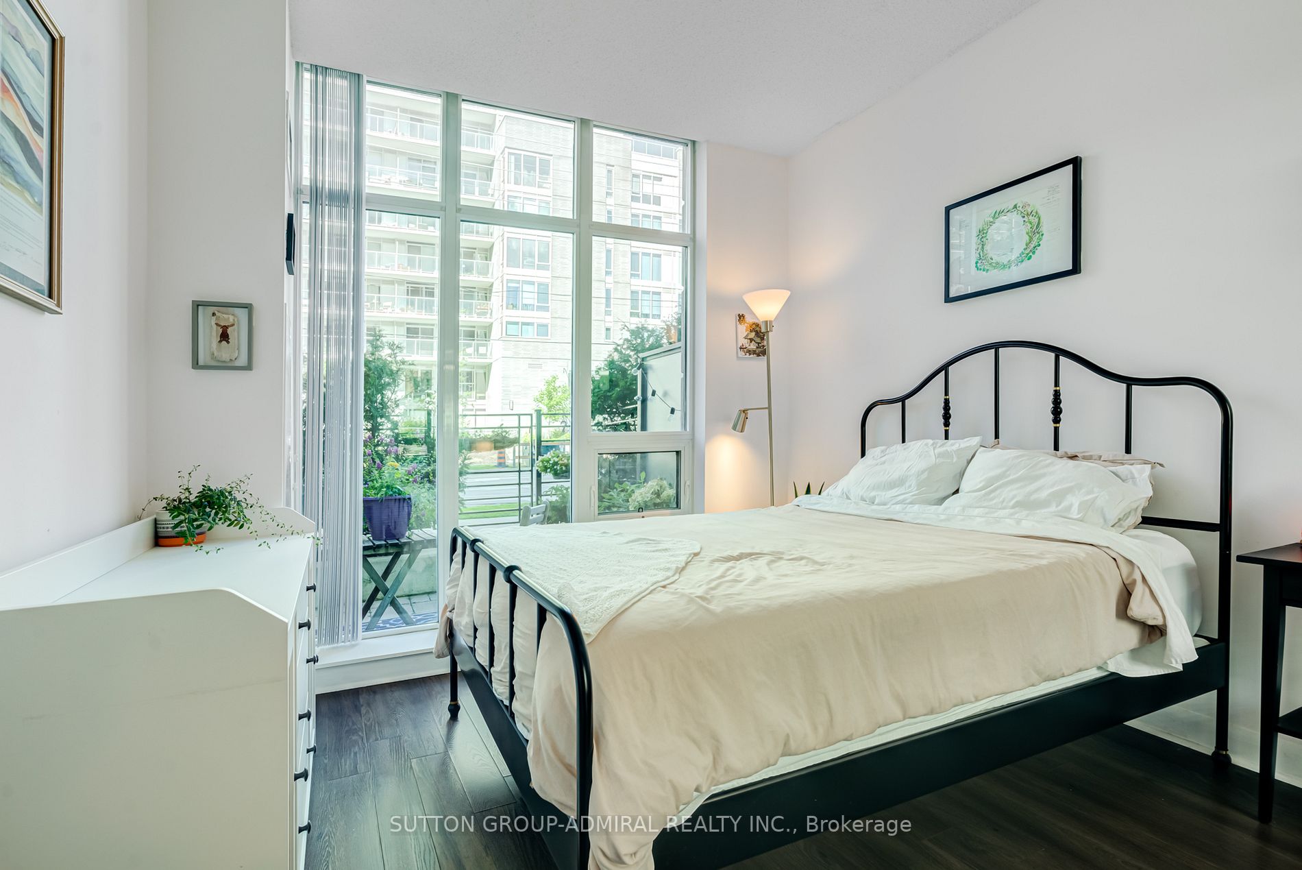 525 Wilson Ave, #131