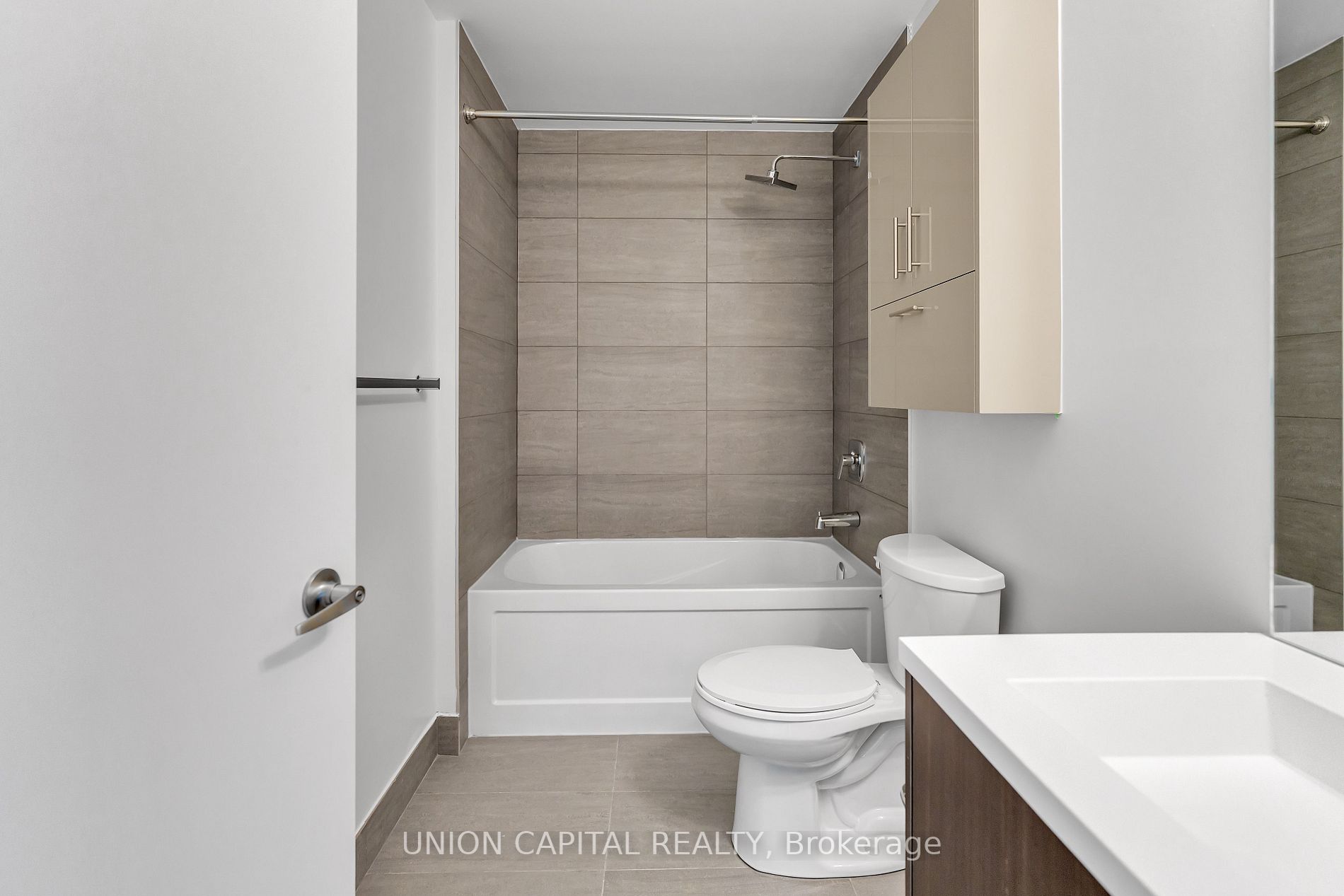 188 Fairview Mall Drive #101