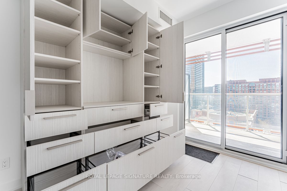 18 Maitland Terrace, #1007