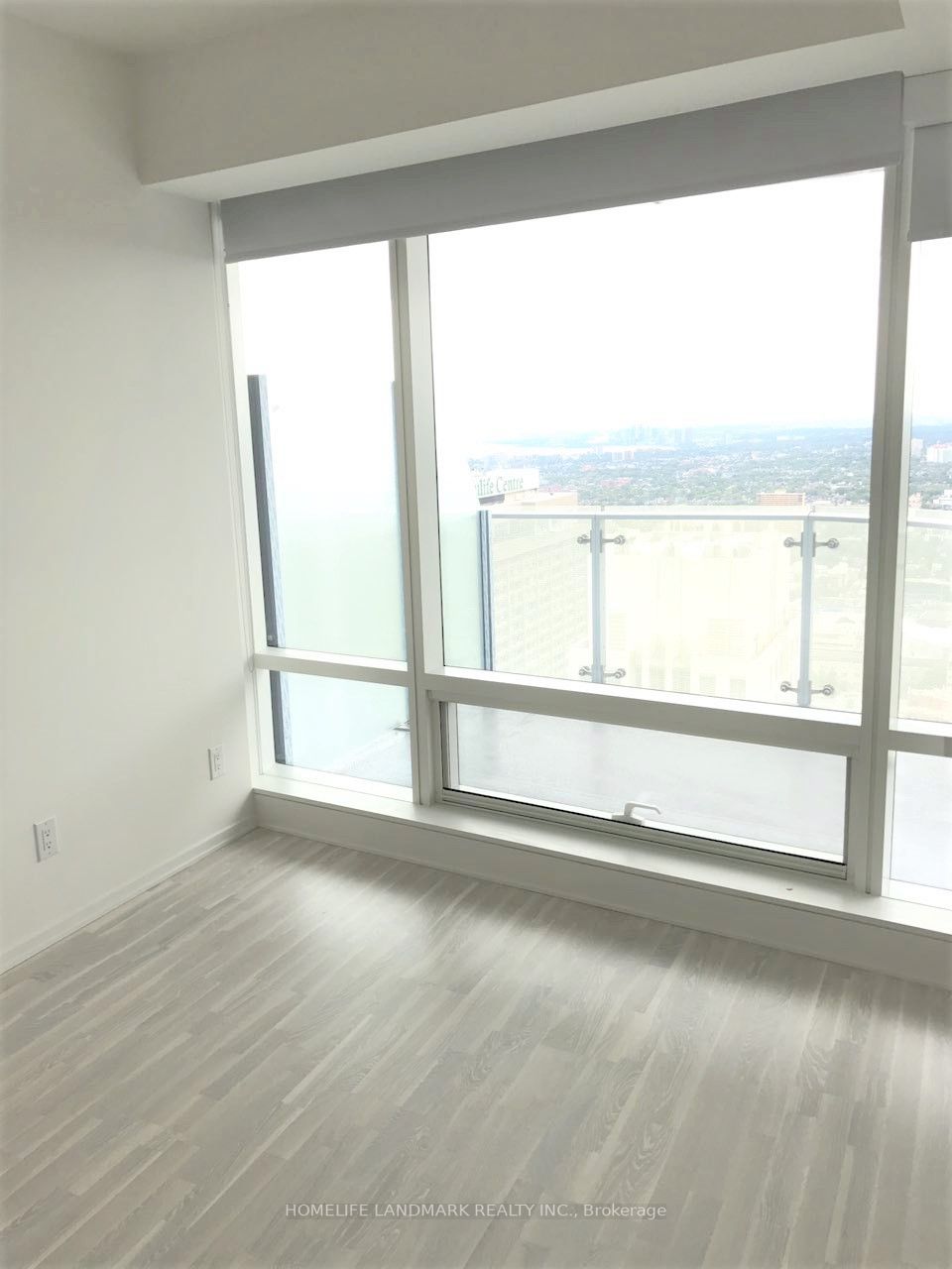 1 Bloor St E, #5307