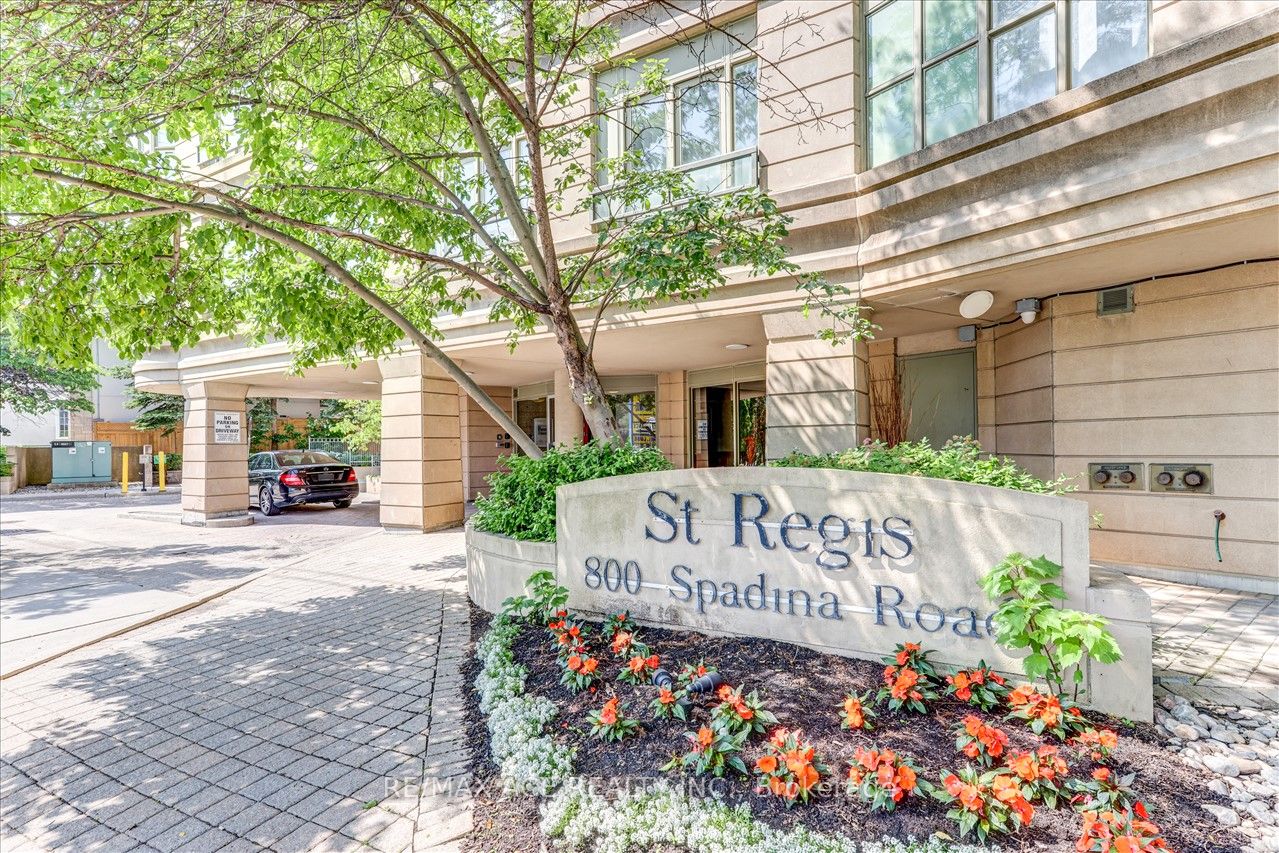 800 Spadina Rd, #501
