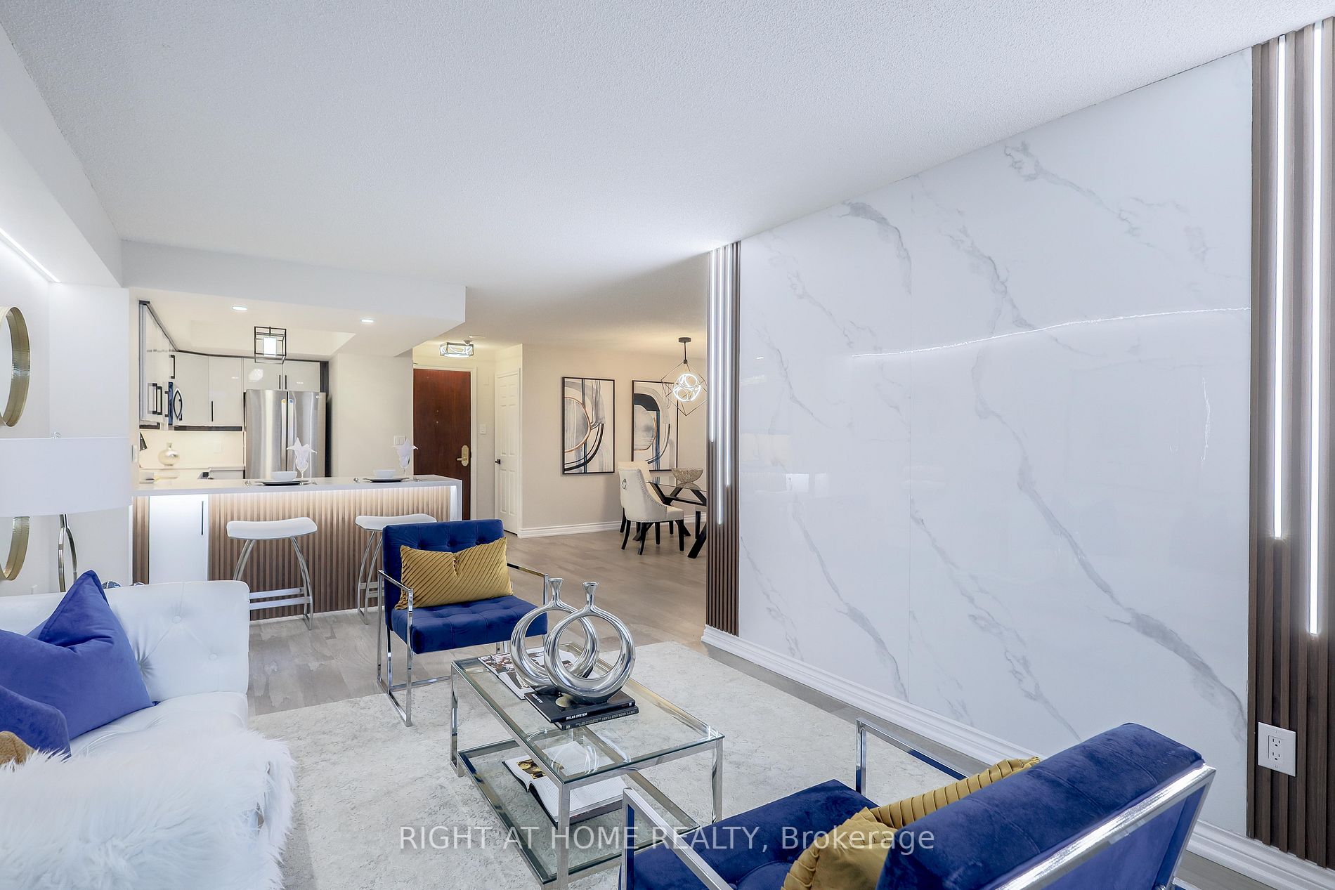 1210 Don Mills Rd, #513